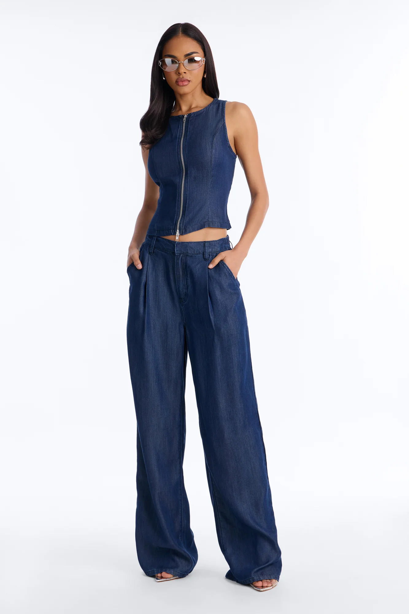 Haven Zip Up Sleeveless Dark Chambray Top - Rinse Blue Wash - Image 2