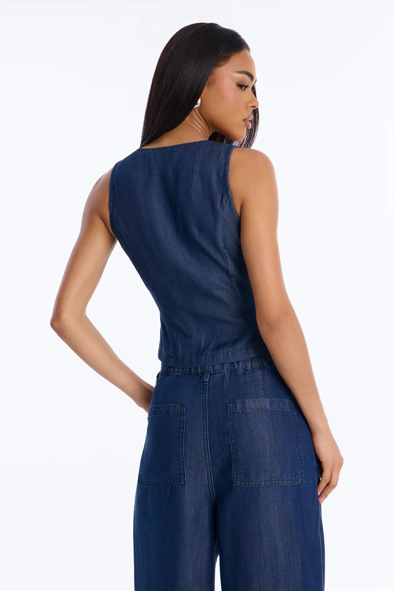 Haven Zip Up Sleeveless Dark Chambray Top - Rinse Blue Wash - Image 4