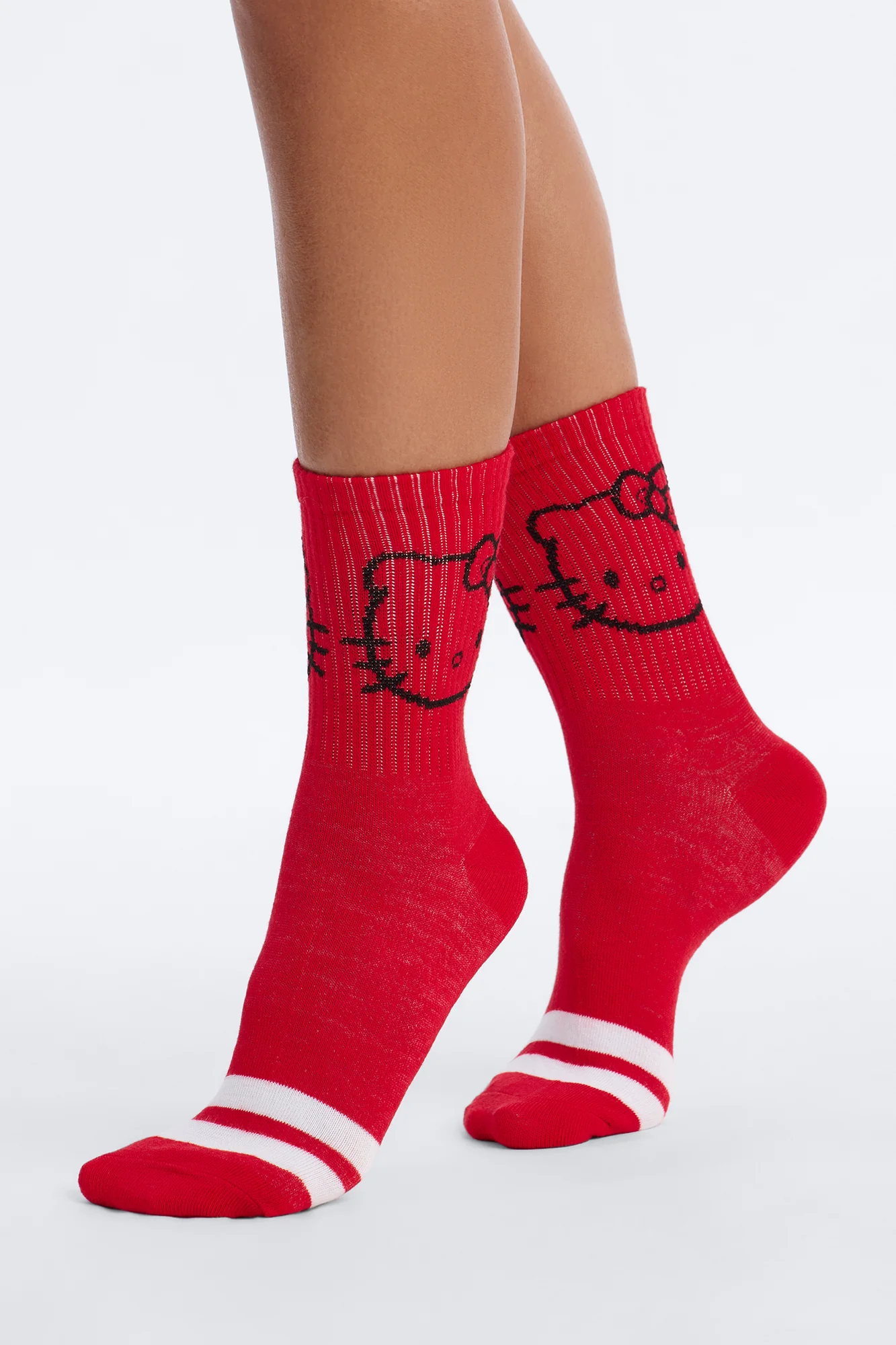 Hello Kitty Red Heart 3 Pack Crew Socks - Red/combo
