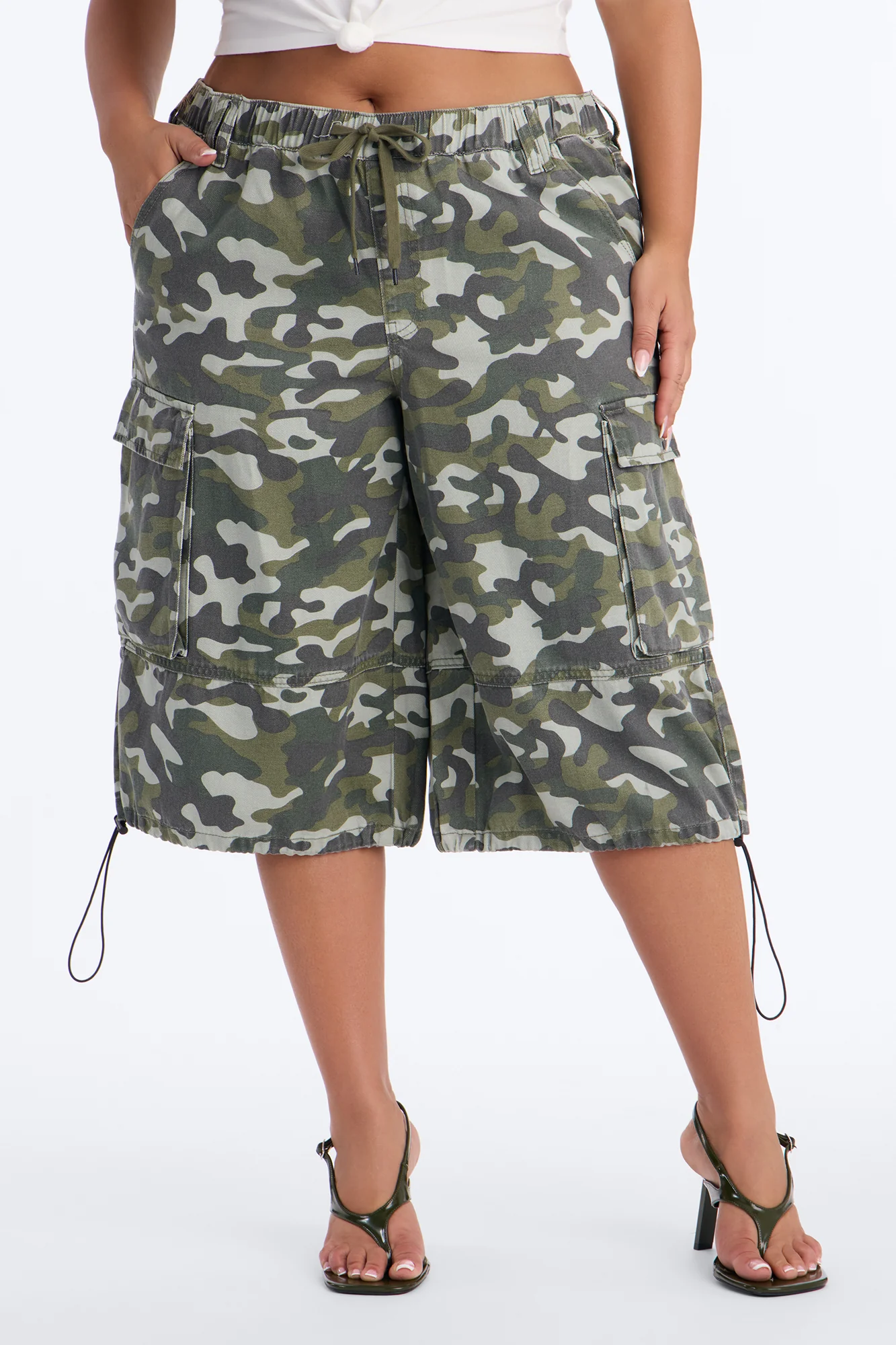 Here To Help Pull On Cargo Denim Jorts - Camouflage - Image 6