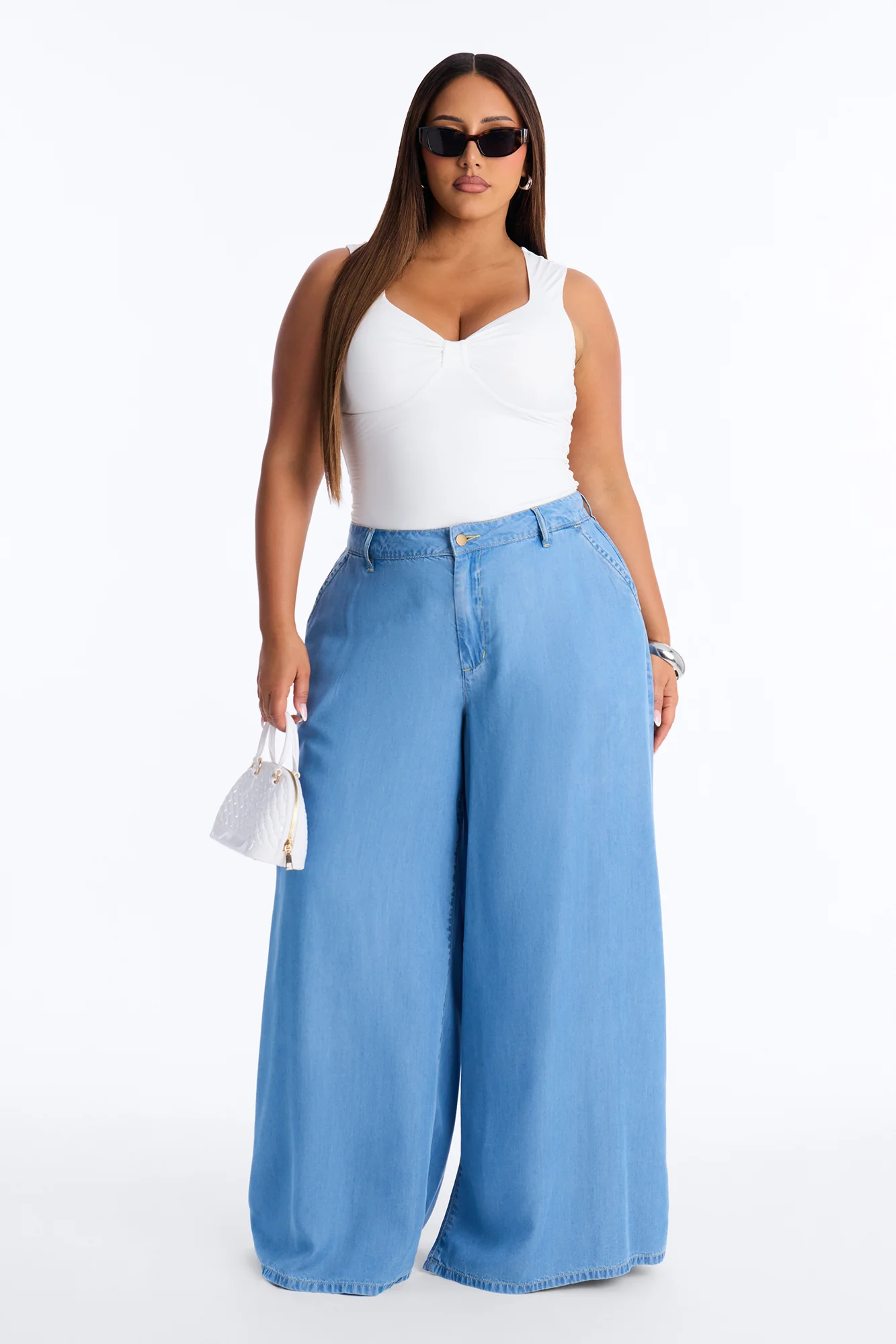 High Tempo Chambray Super Low Rise Pant 32″ - Light Wash - Image 5