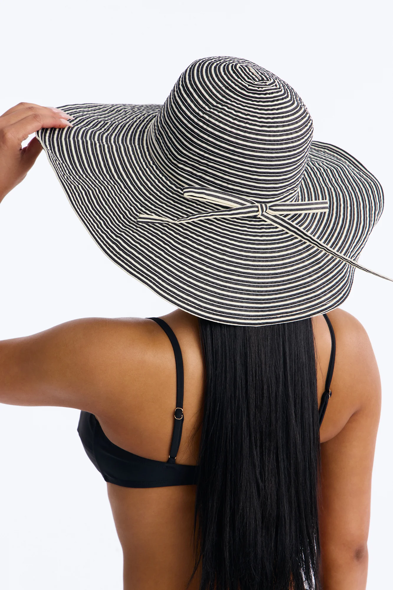 Hot Days Packable Sun Hat - Black/White - Image 2
