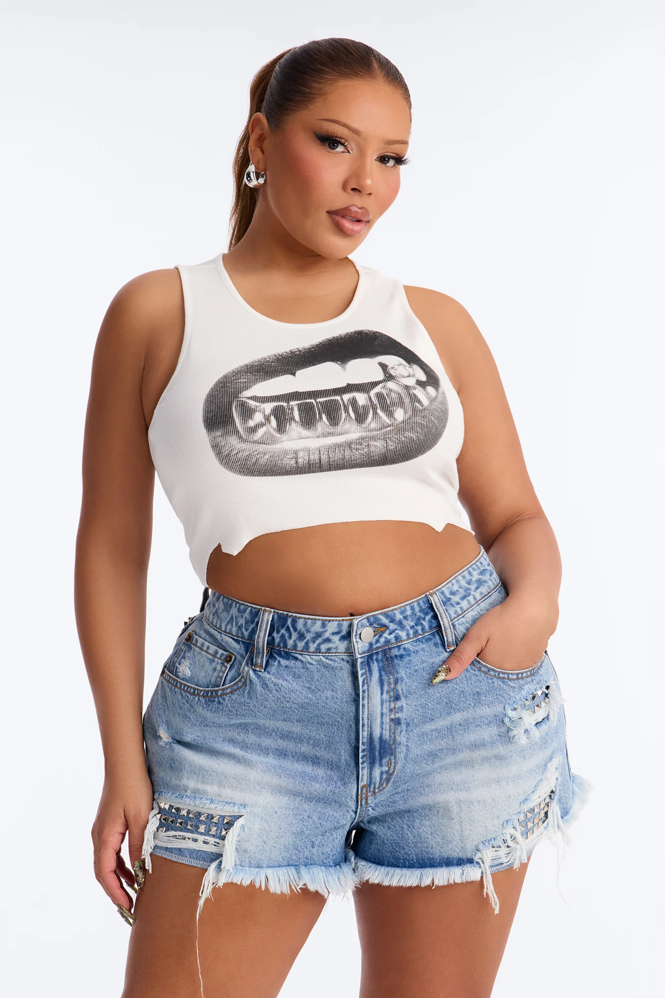 Hot Intention Lips Distressed Tank - White - Image 5