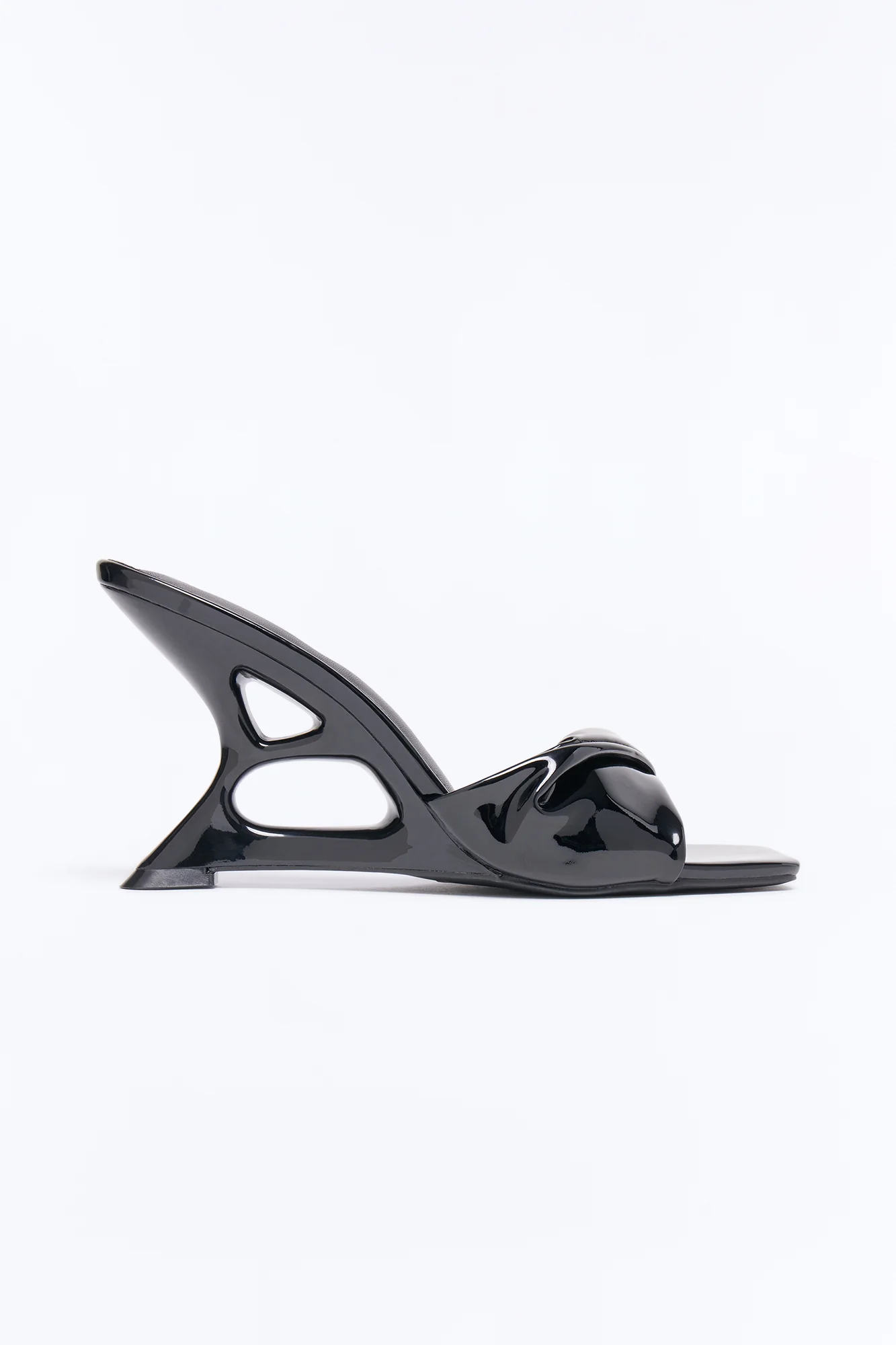 Ila Novelty Wedges - Black