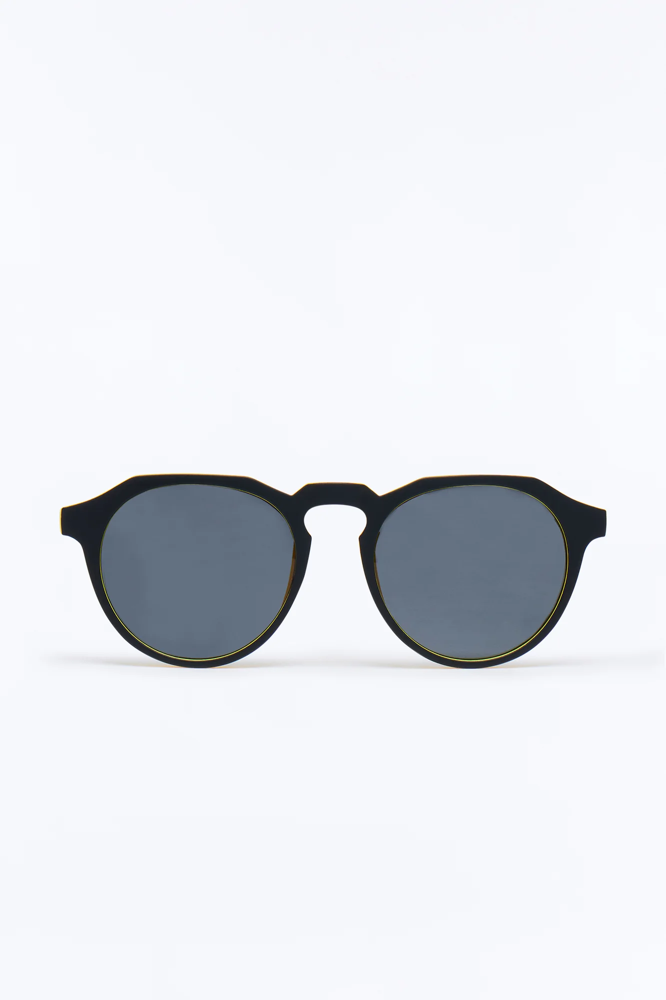 In Season Two Tone Sunglasses - Black/Yellow