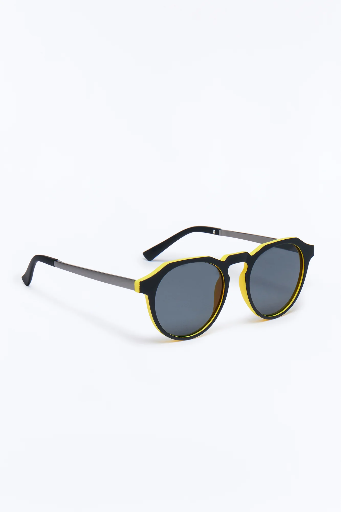 In Season Two Tone Sunglasses - Black/Yellow - Image 2