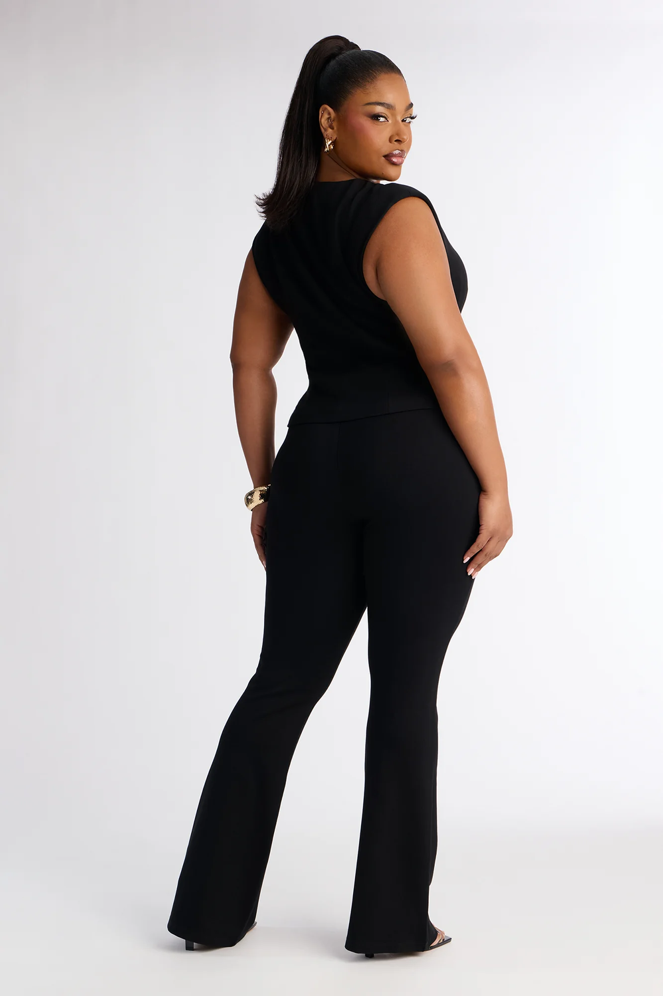 Inez Ponte Vest Flare Pant Set - Black - Image 7