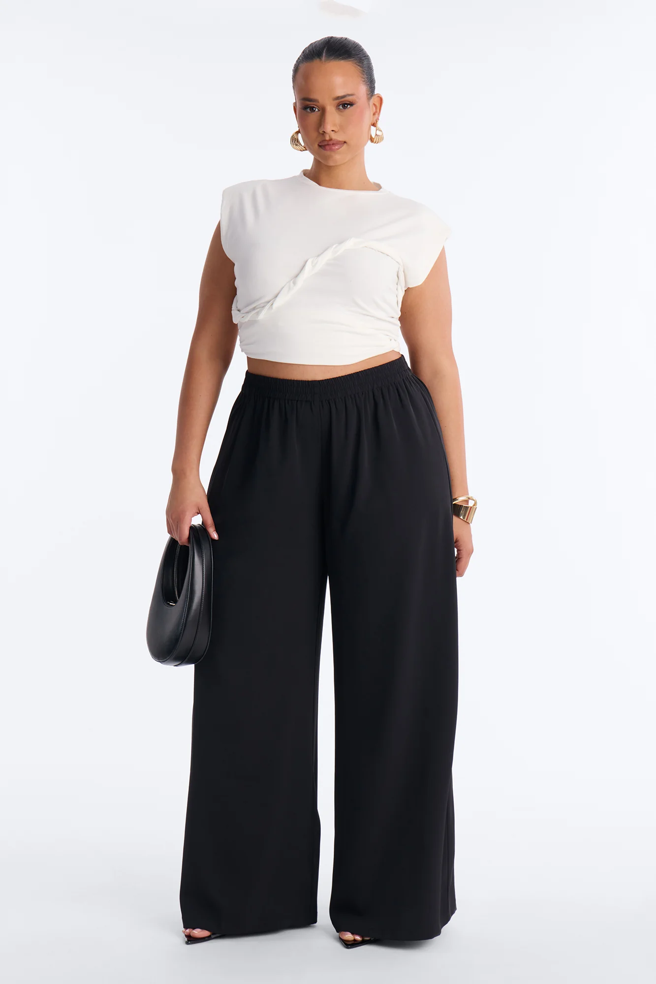Isabelle Low Rise Drape Super Wide Leg Pant 33″ - Black - Image 5