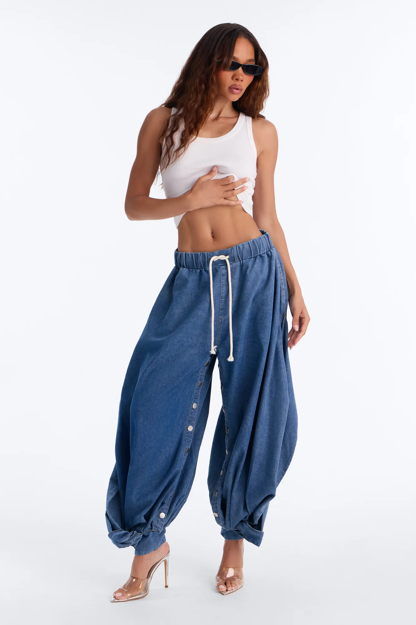 Ivy Tie Waist Balloon Leg Button Seam Pant - Medium Wash - Image 2