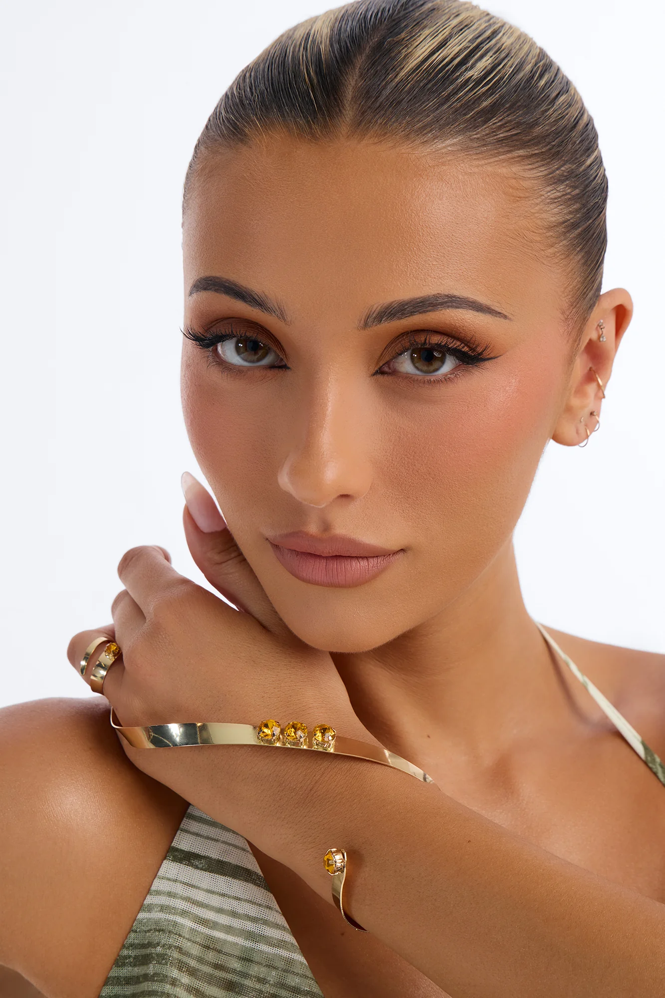 Jeweled Up Hand Chain - Gold/Yellow - Image 2