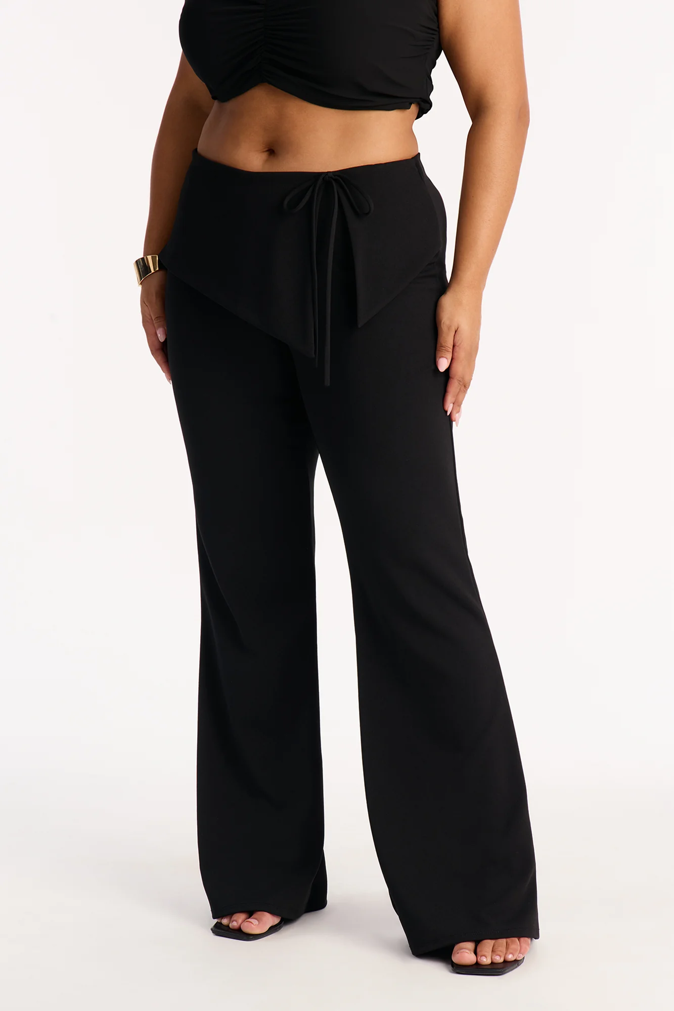 Kaia Low Rise Flare Pant 33″ - Black - Image 6