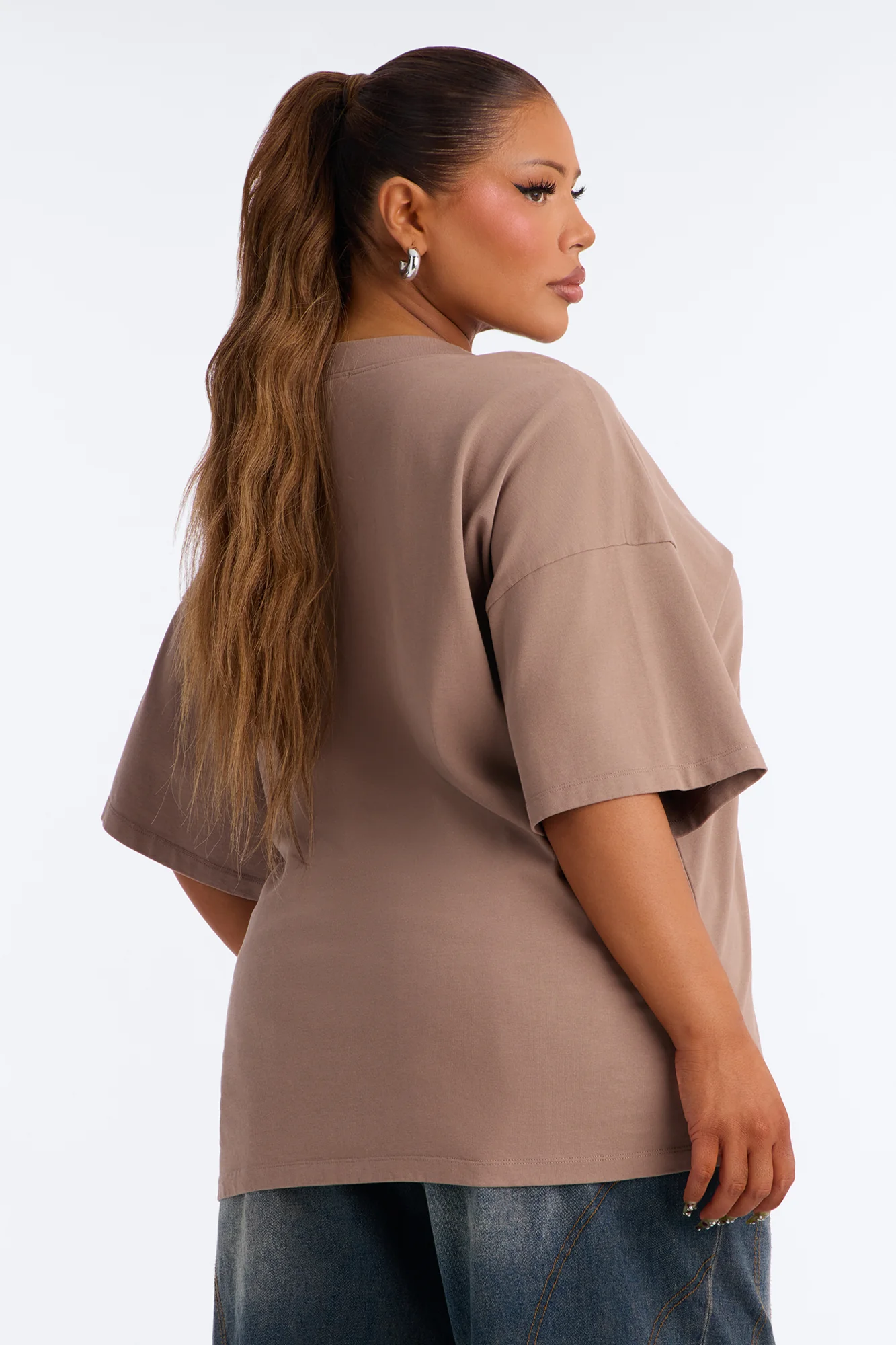 Kali Oversized Boyfriend Crew Neck T-Shirt - Taupe - Image 7