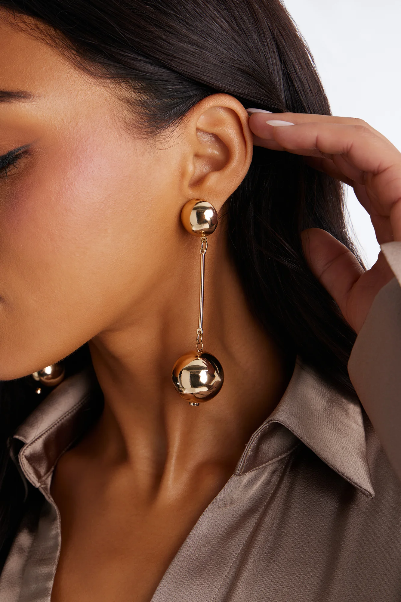 Keep Close Drop Earrings - Gold