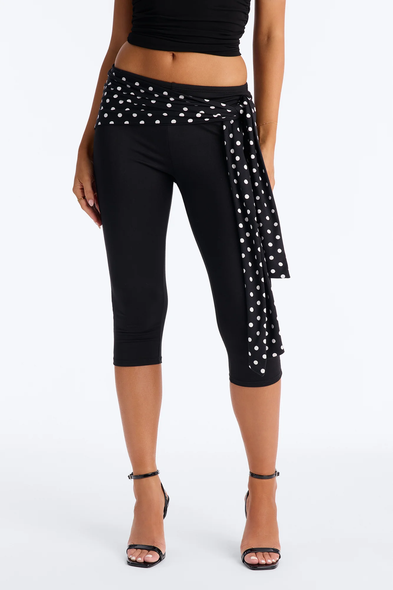 Kinley Low Rise Polka Dot Tie Waist Capri Legging - Black/White - Image 2