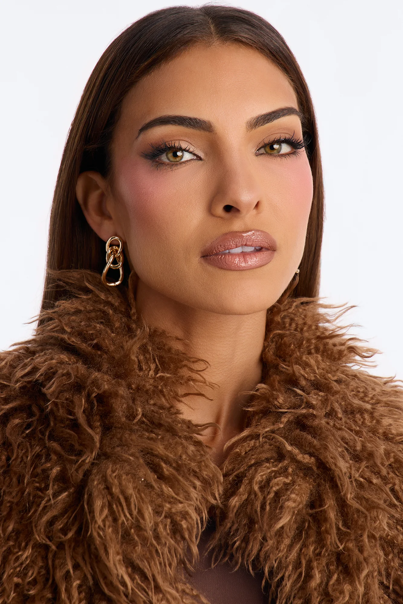 Lowered Chain Hardware Drop Earrings - Gold - Image 2