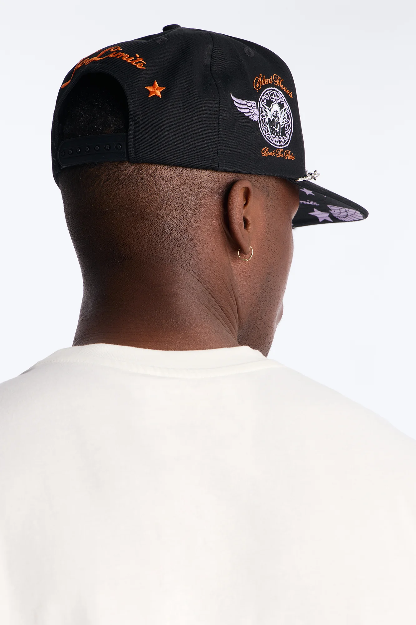 Loyalty Graphic Embroidered Snapback Hat - Black - Image 3