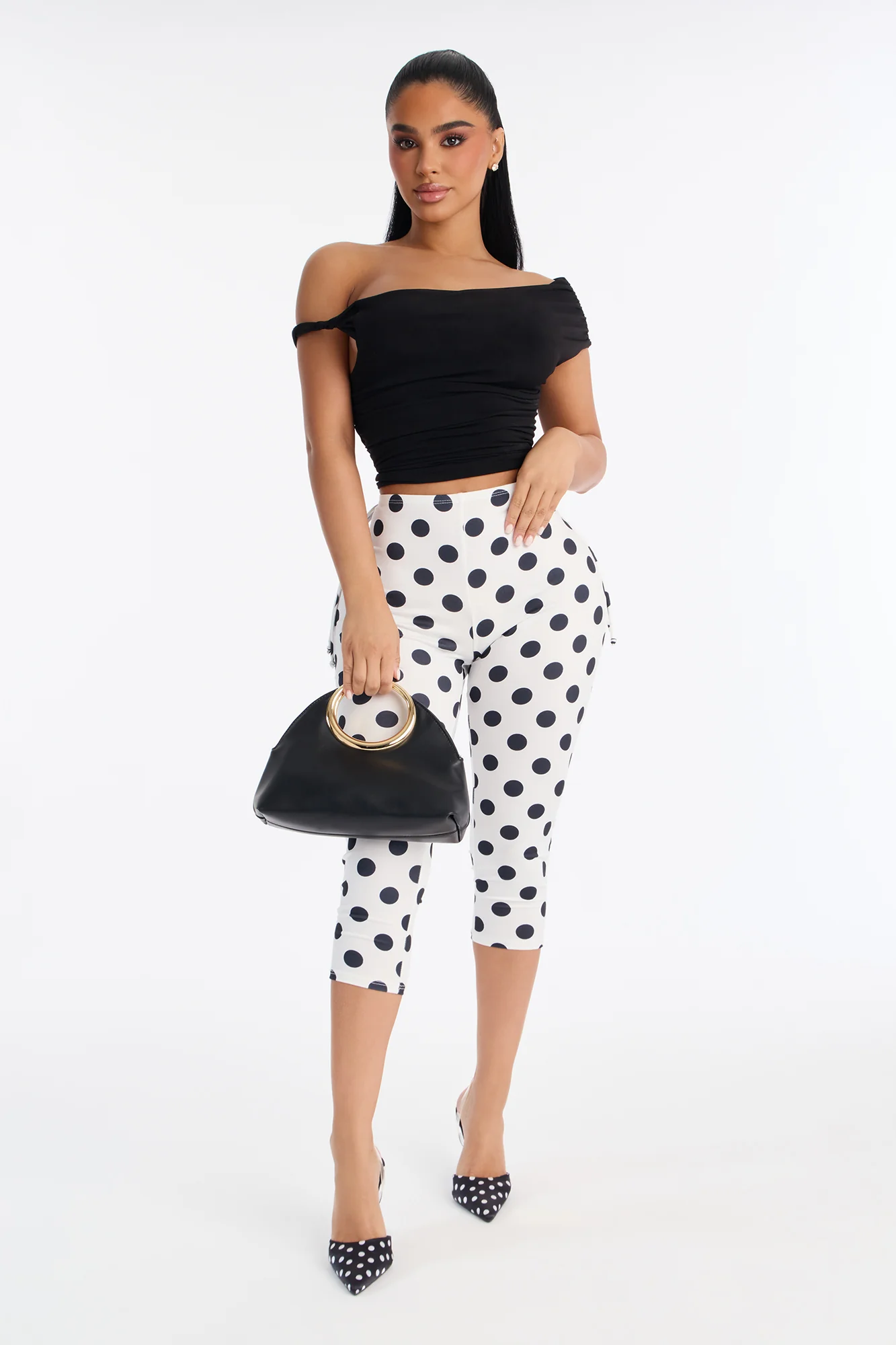 Lucia High Rise Polka Dot Capri Legging 19″ - White/combo - Image 3