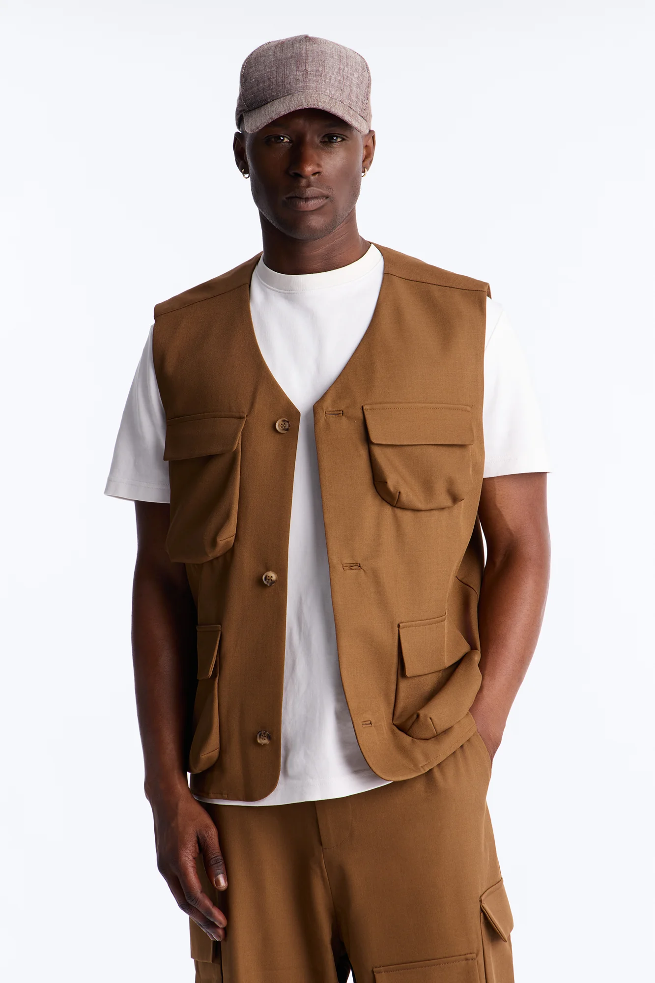 Lumina All Over Pocket Elevated Vest - Brown