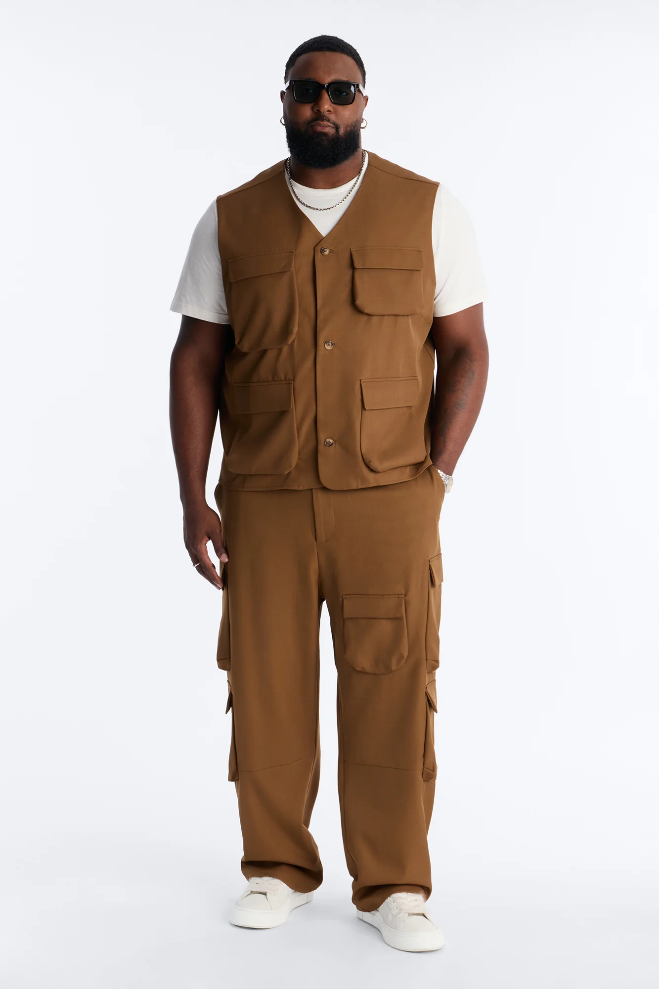 Lumina All Over Pocket Elevated Vest - Brown - Image 5