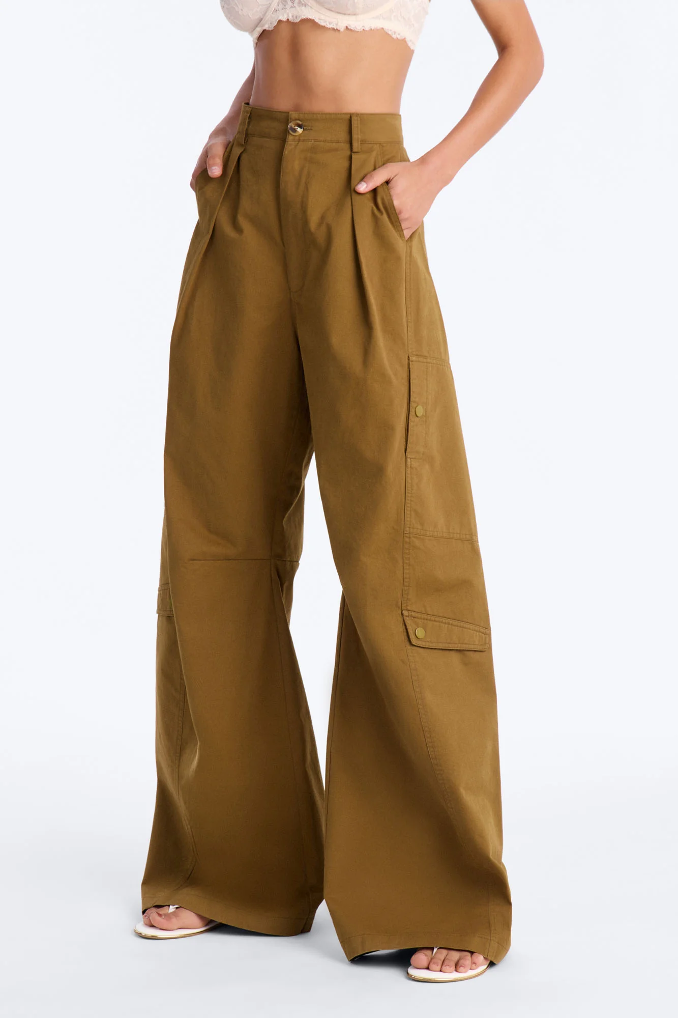 Lyla High Rise Wide Leg Cargo Pant 32″ - Olive - Image 2