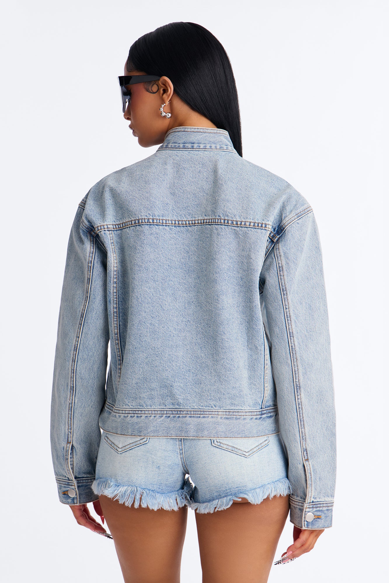 Made The Cover Crossover Denim Trucker Jacket - Medium Wash - Image 4