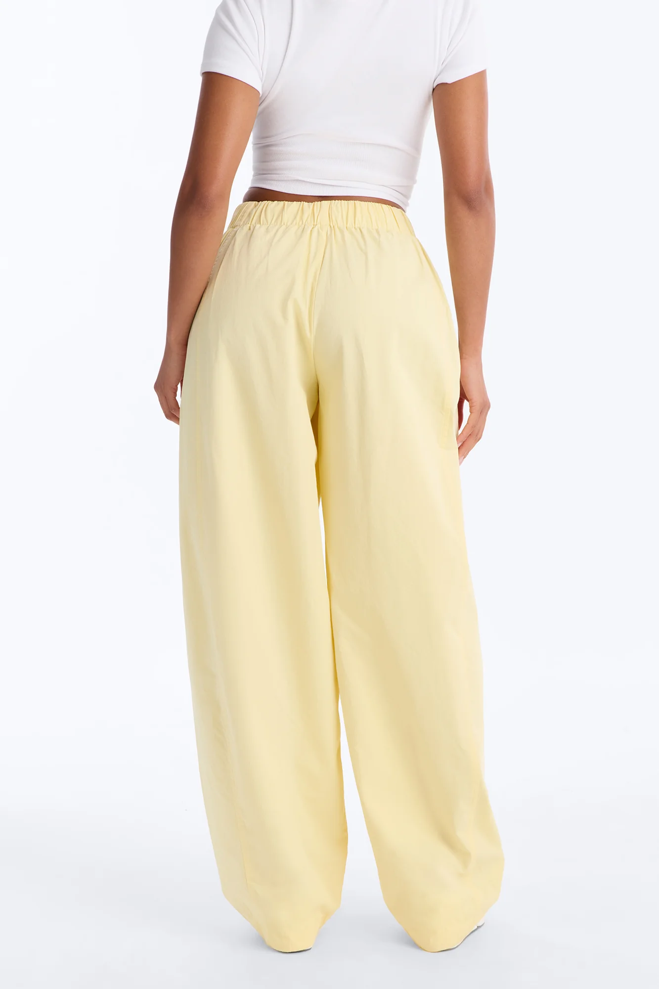 Maggie Low Rise Drawstring Wide Leg Pant 32″ - Butter Yellow - Image 3