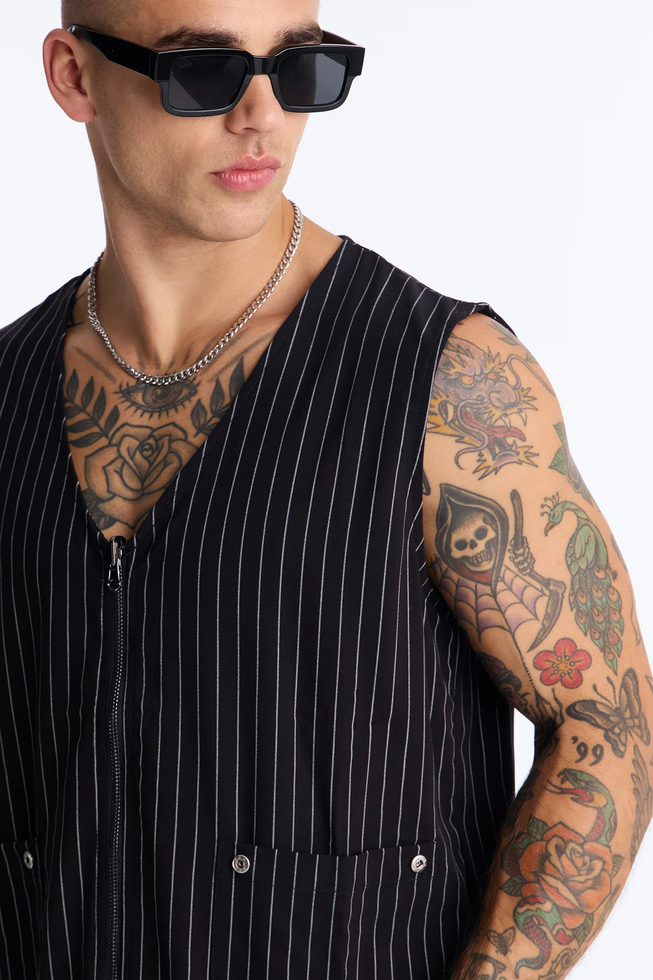 Maison Tailored All Over Pocket Belvedere Vest - Black - Image 3