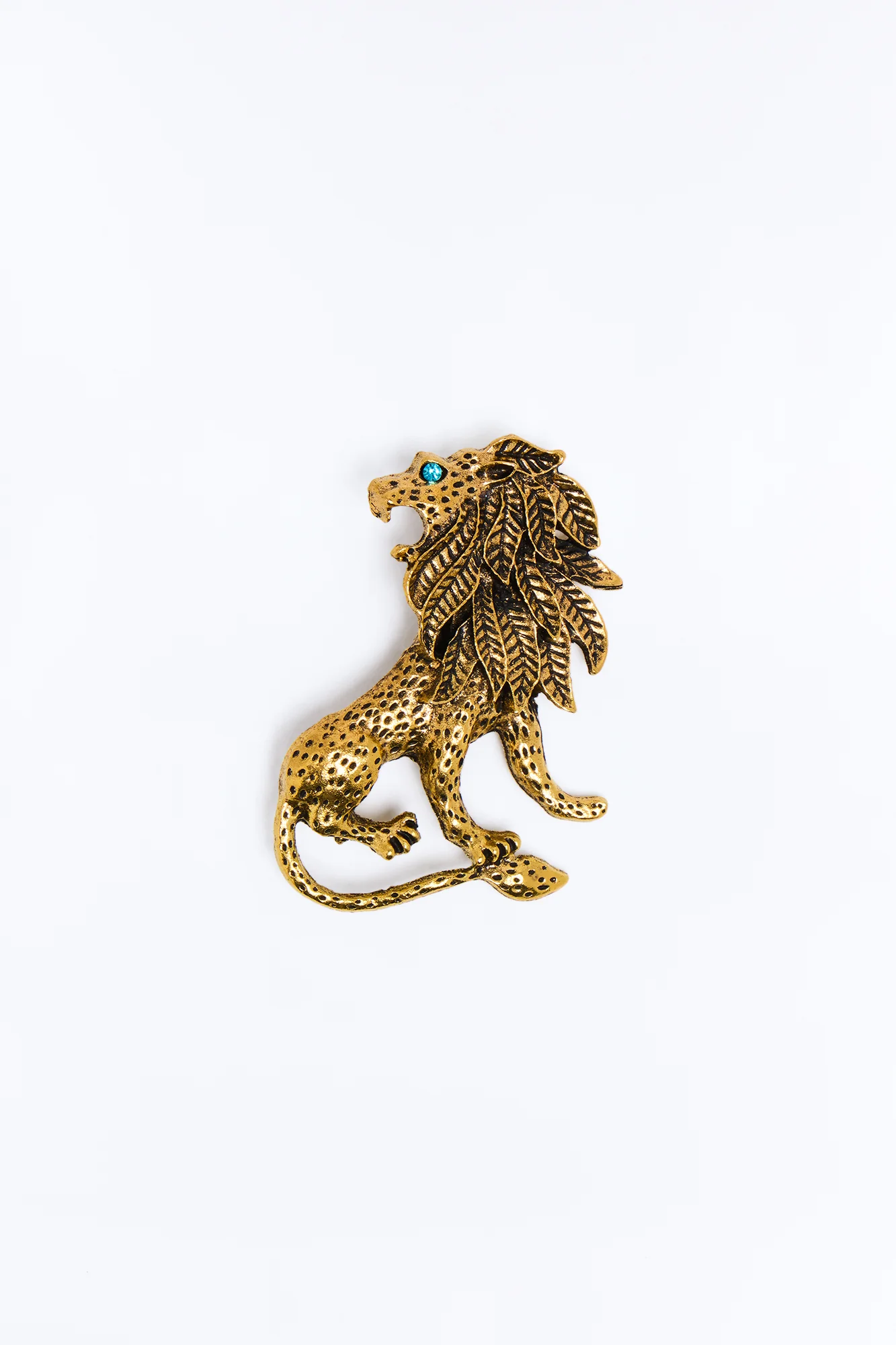 Majestic Lion Brooch - Gold