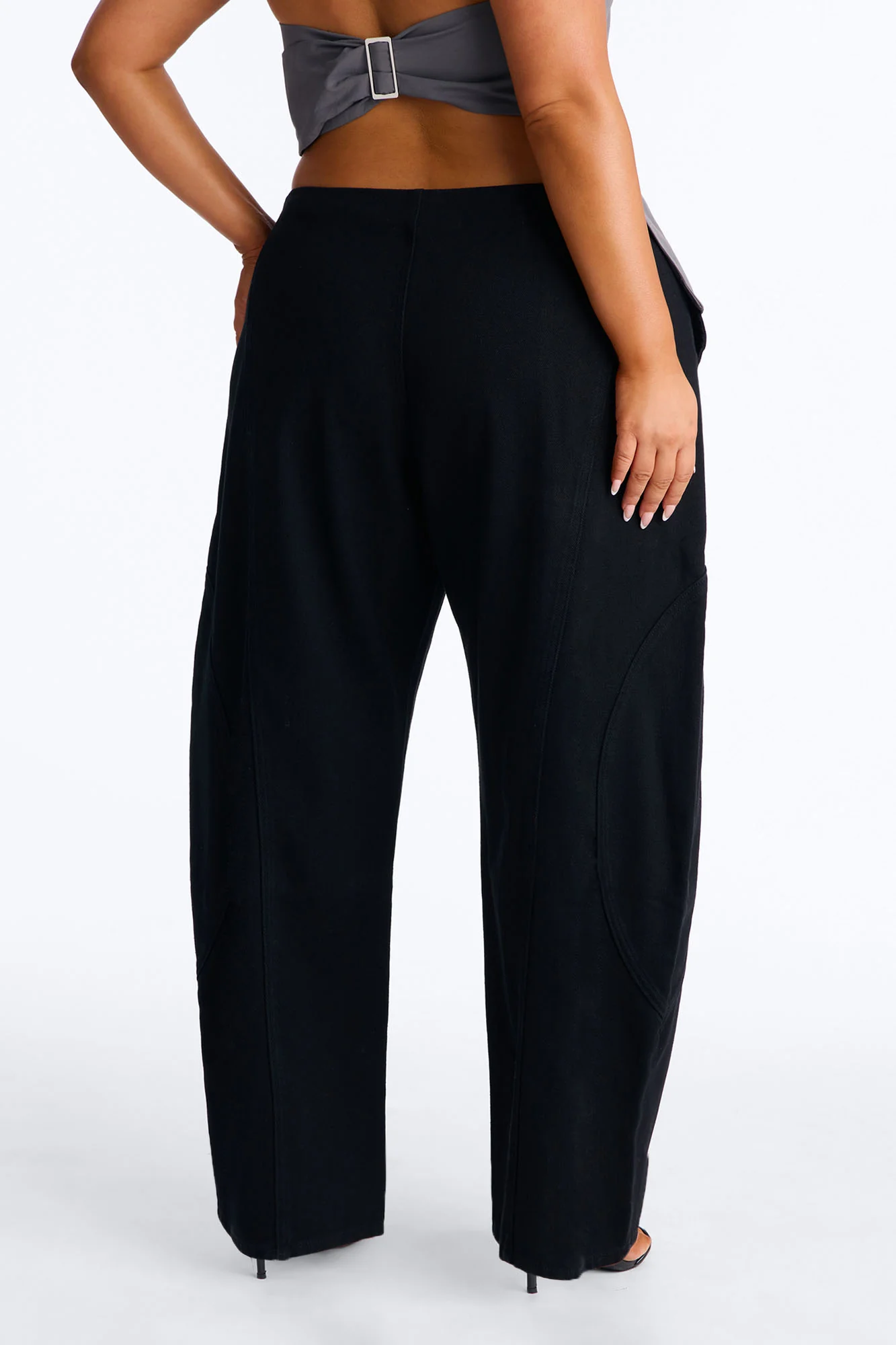 Maliah Low Rise Twill Barrel Leg Pants - Black - Image 7