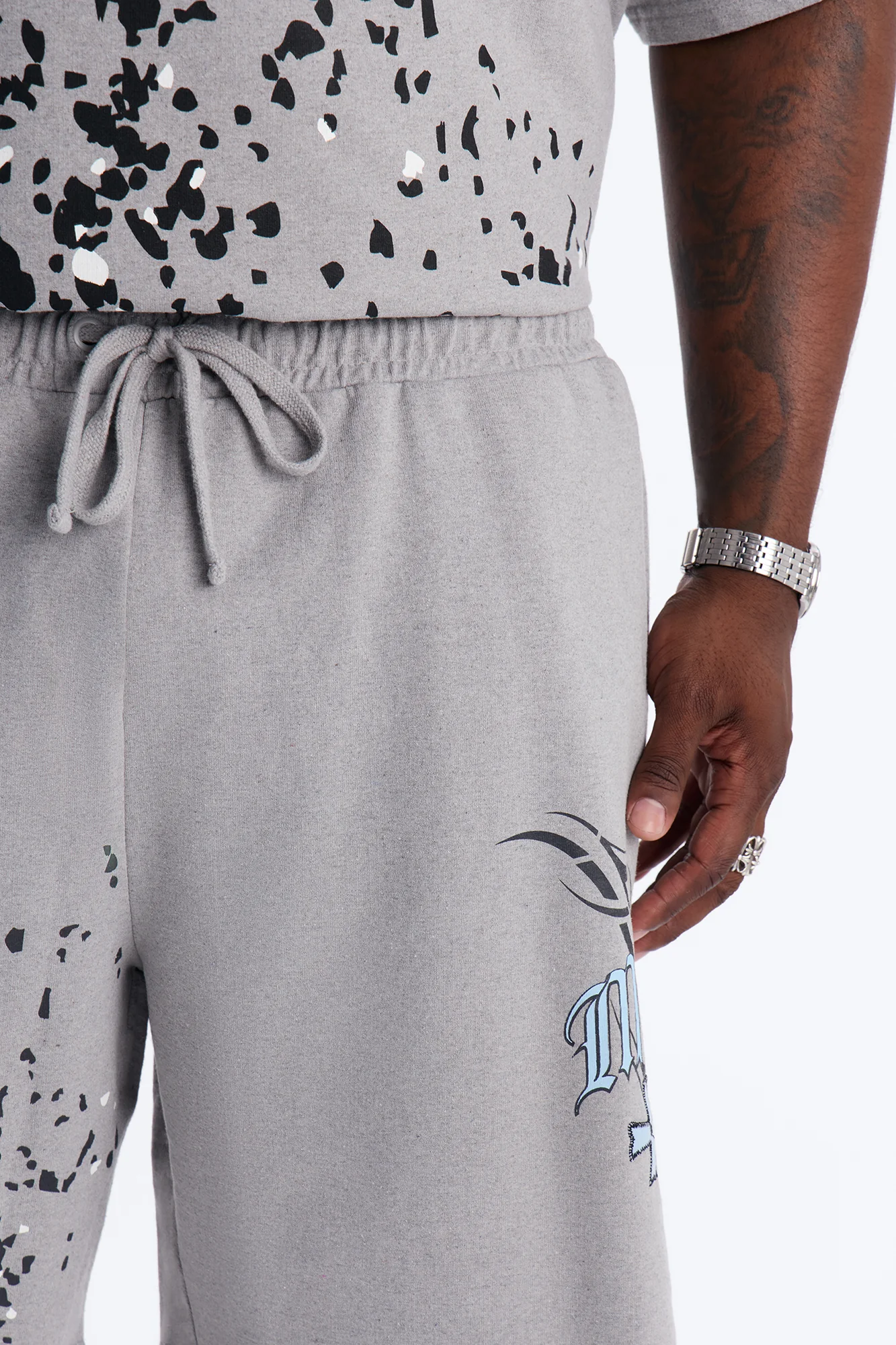 Menace Paint Splatter Embroidered Relaxed Sweatshort - Grey - Image 8