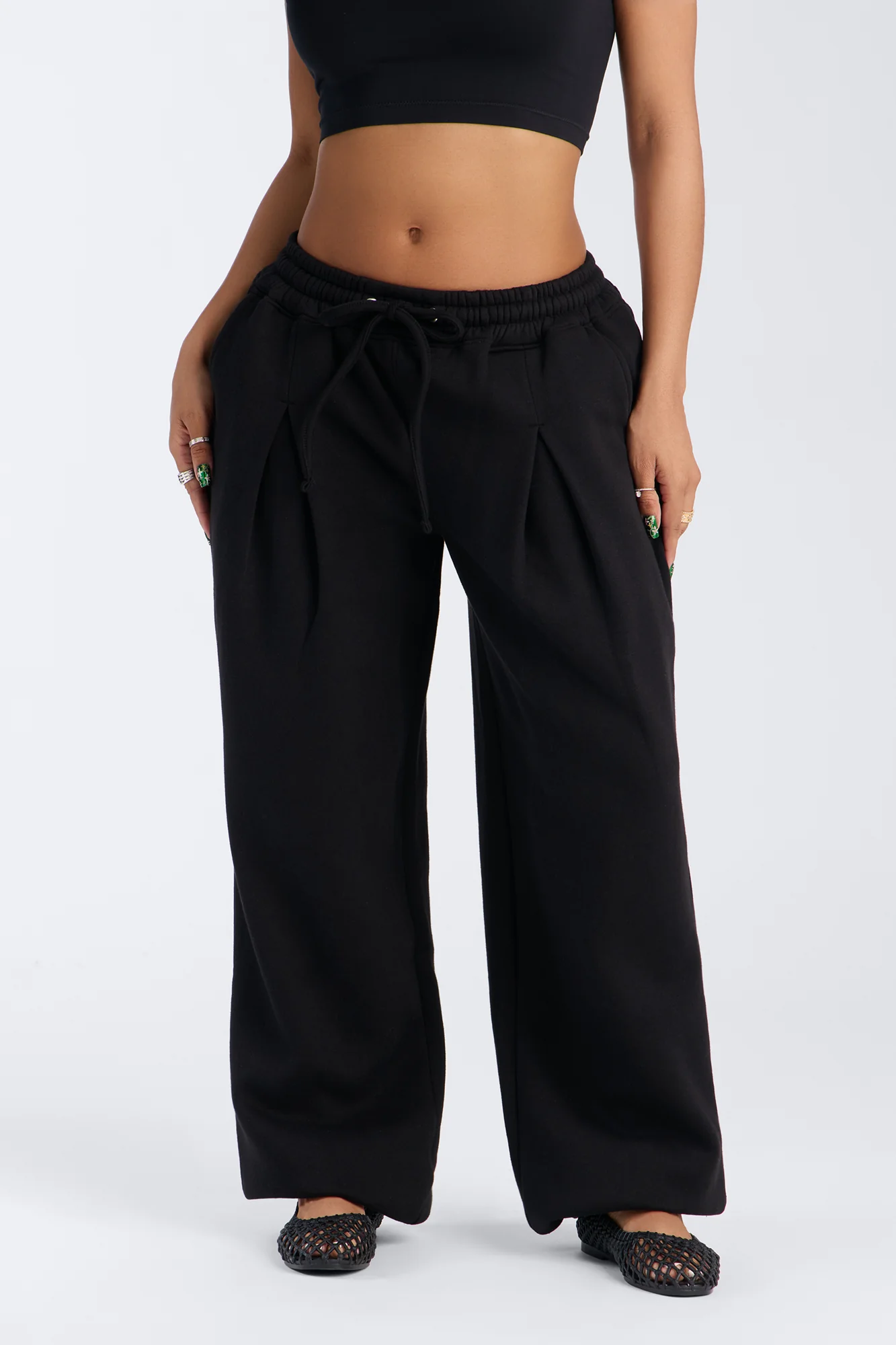 Mia Pleated Fleece Jogger Pants - Black - Image 2