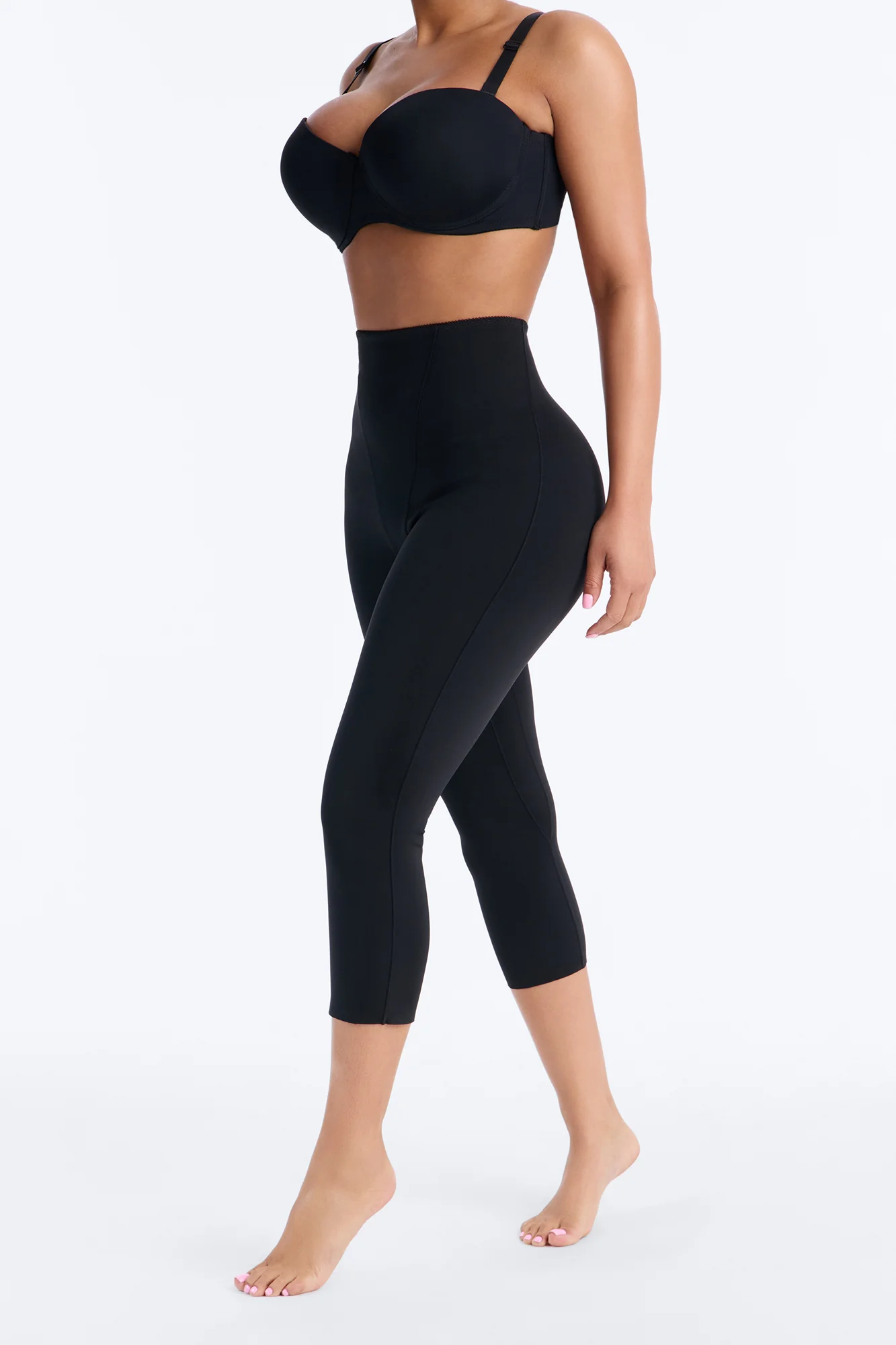 Mid Compression Shapewear Capri Pant - Black