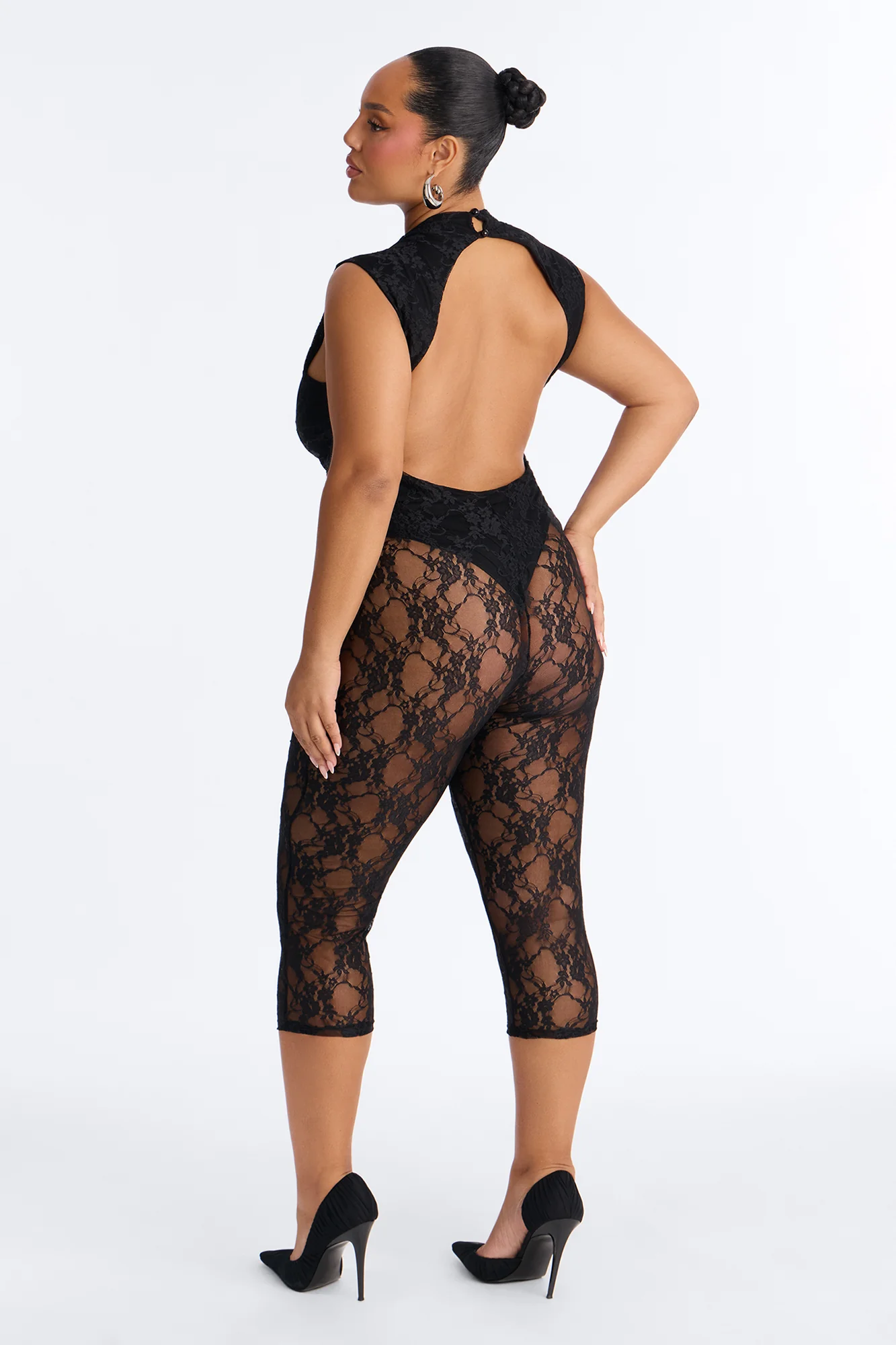 Miley Backless Lace Capri Catsuit - Black - Image 8