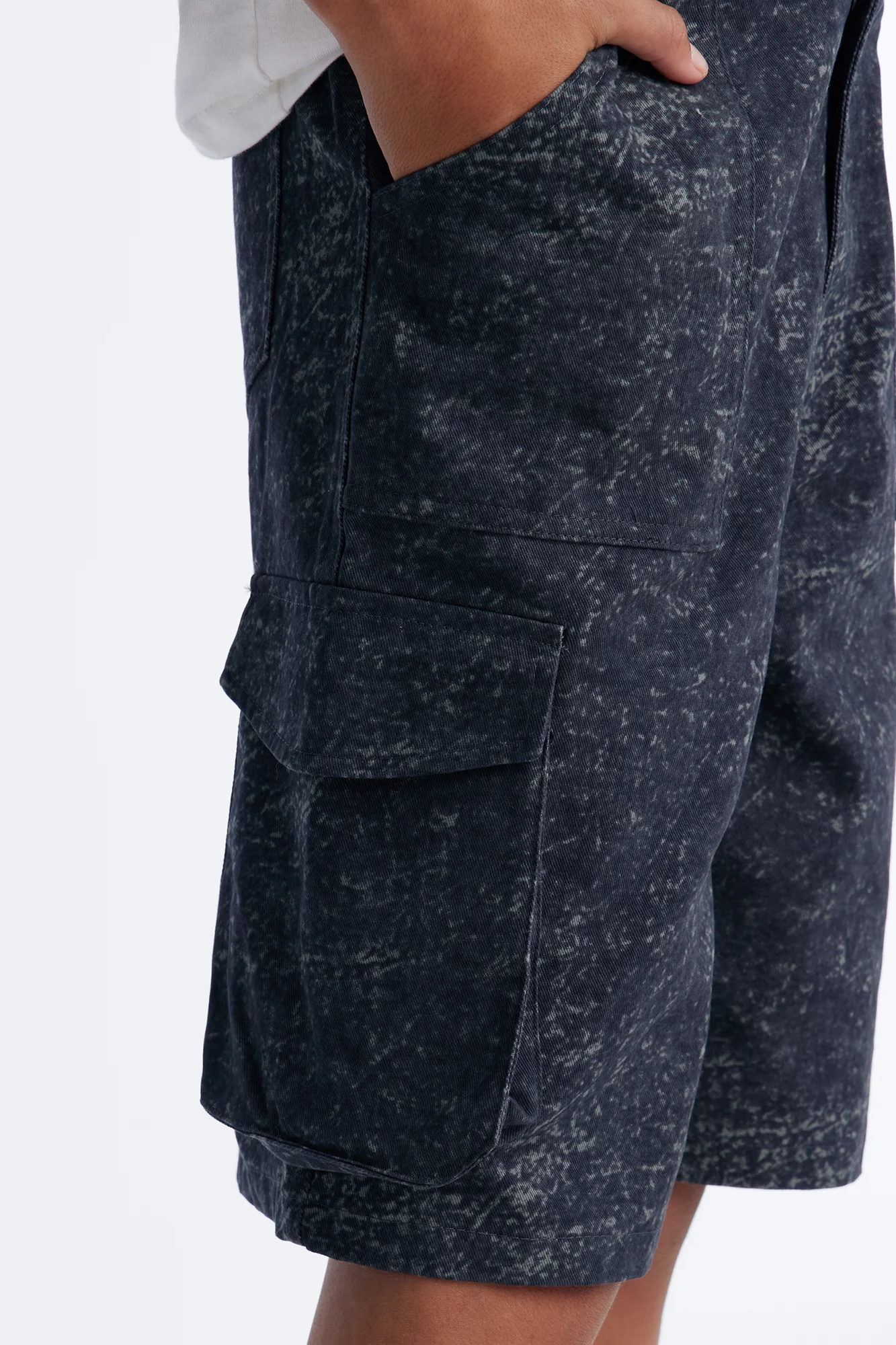 Mini Baggy Mental State Cargo Short - Charcoal - Image 3