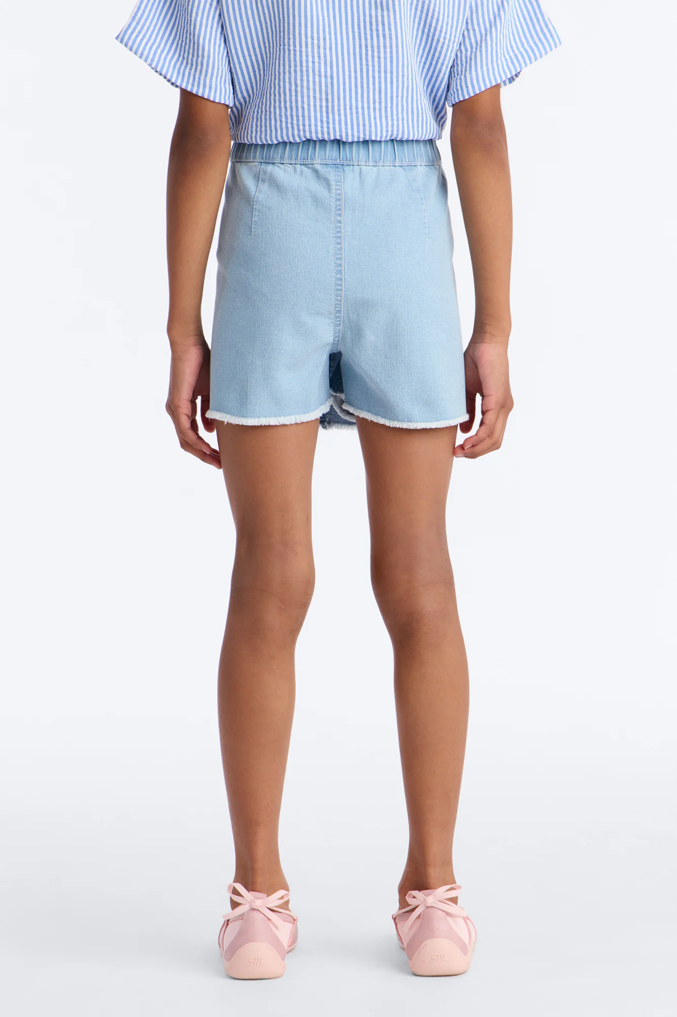 Mini Camila Pleated Denim Skort - Light Wash - Image 4