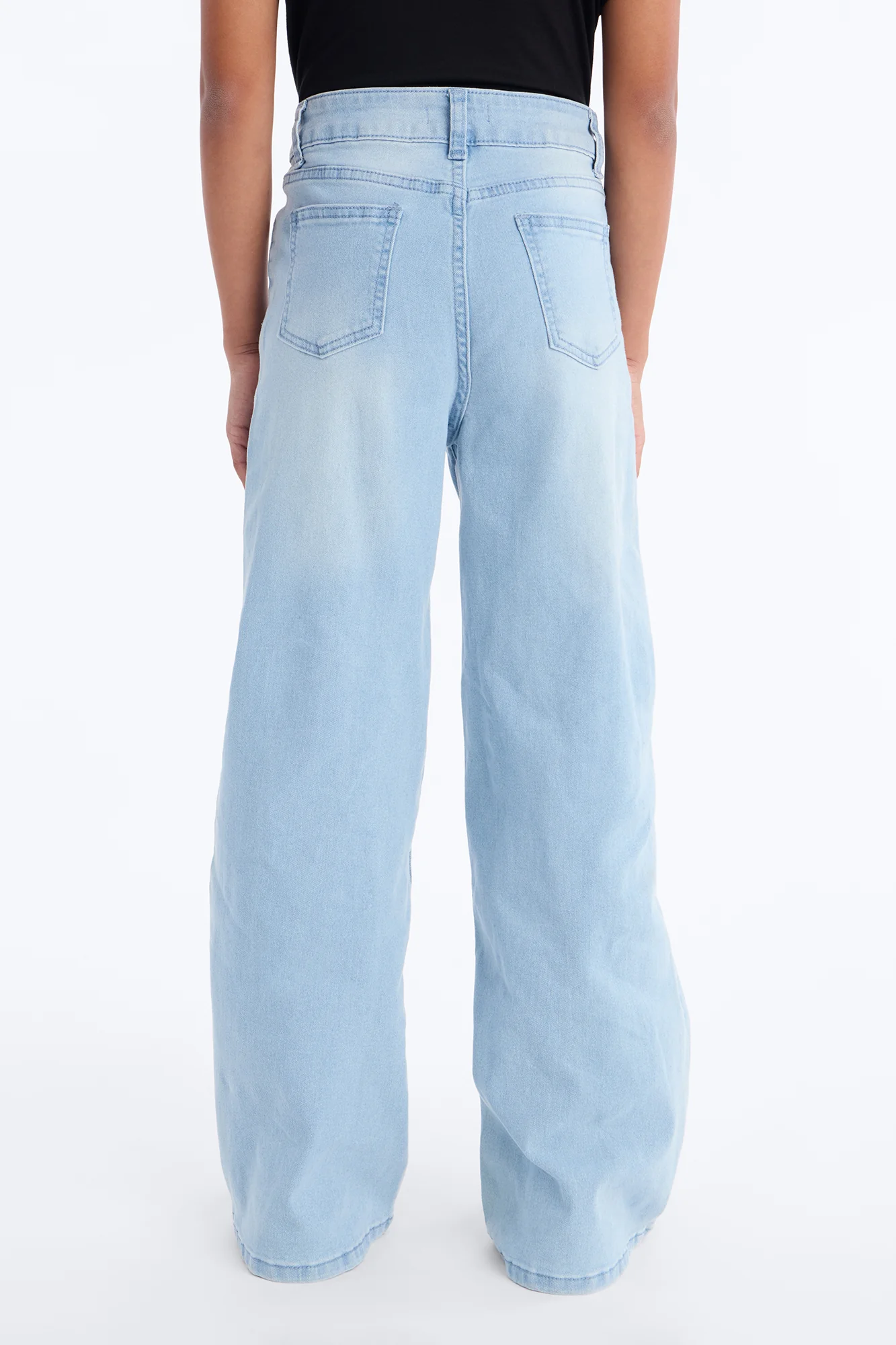 Mini Smiling At You Wide Leg Jeans - Light Wash - Image 4