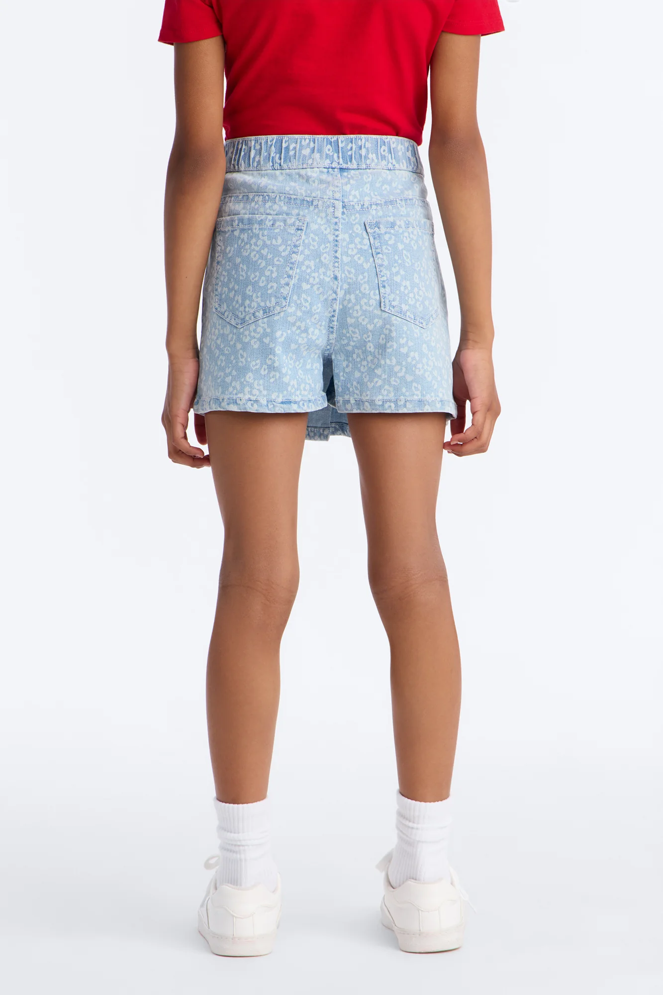 Mini Vivian Leopard Print Pleated Denim Skort - Light Wash - Image 4