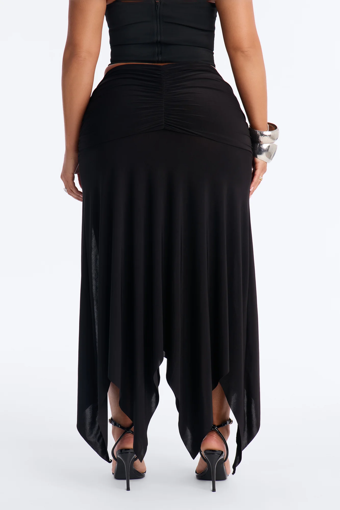 Miranda Low Rise Ruched Flowy Midi Skirt - Black - Image 4