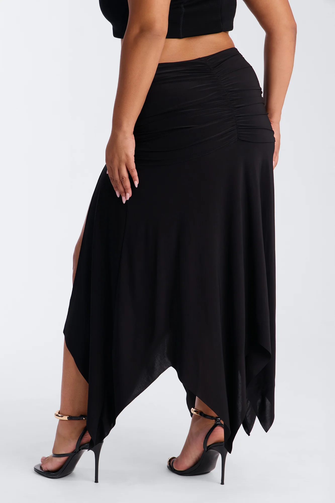 Miranda Low Rise Ruched Flowy Midi Skirt - Black - Image 8