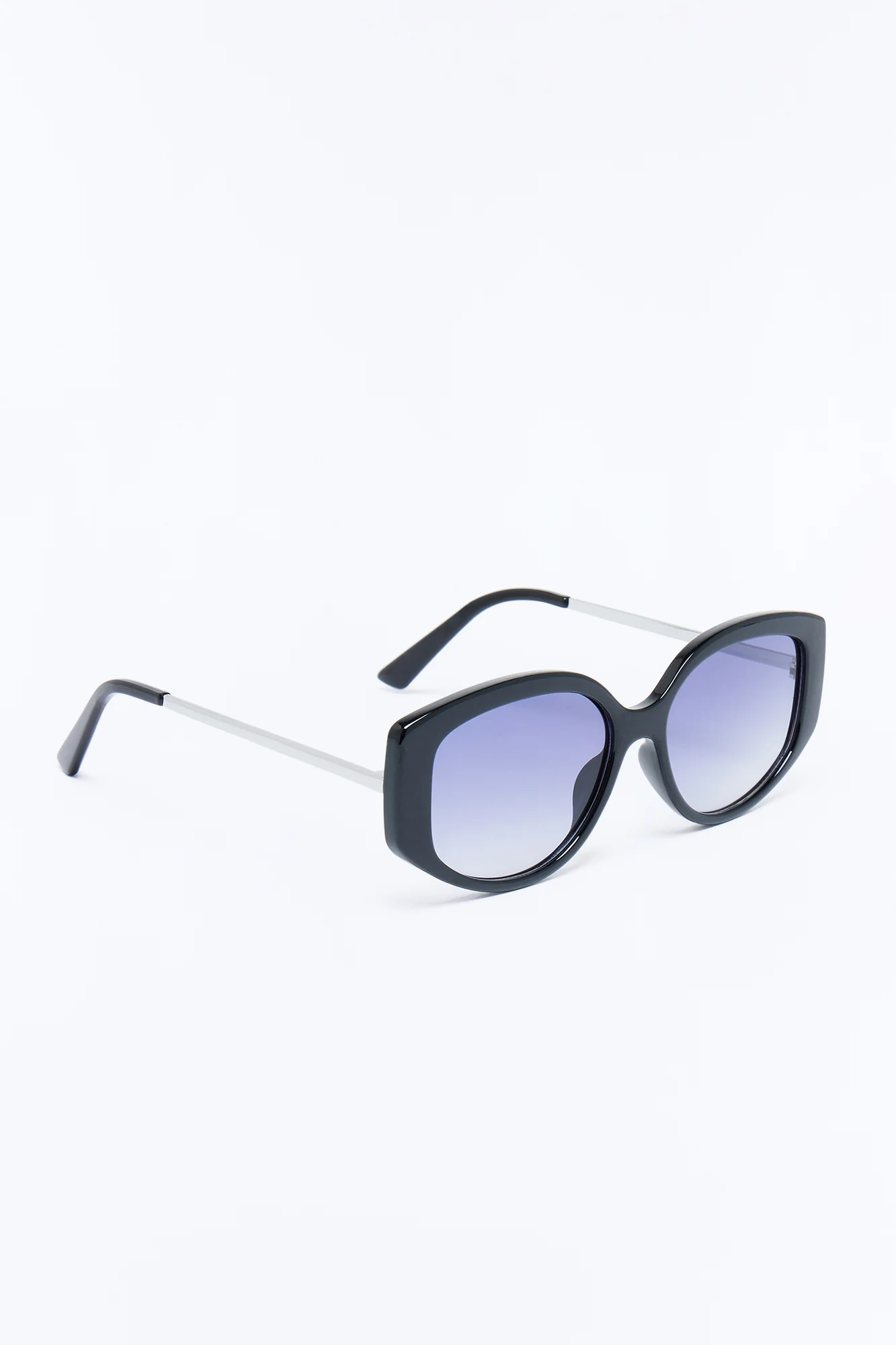 Miss Kentucky Sunglasses - Black - Image 4