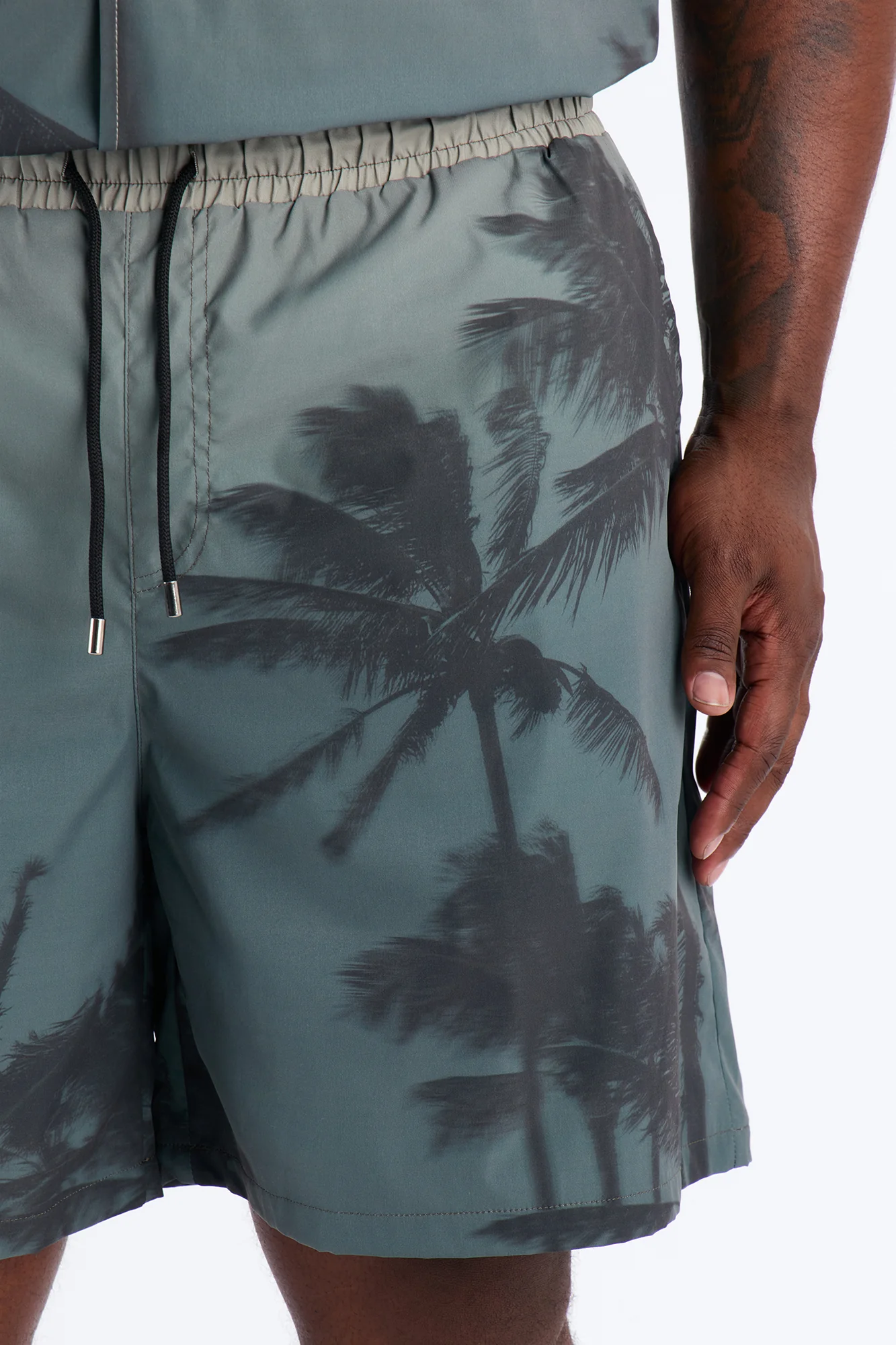 Moab Breeze Swim Trunk 7″ - Taupe - Image 7