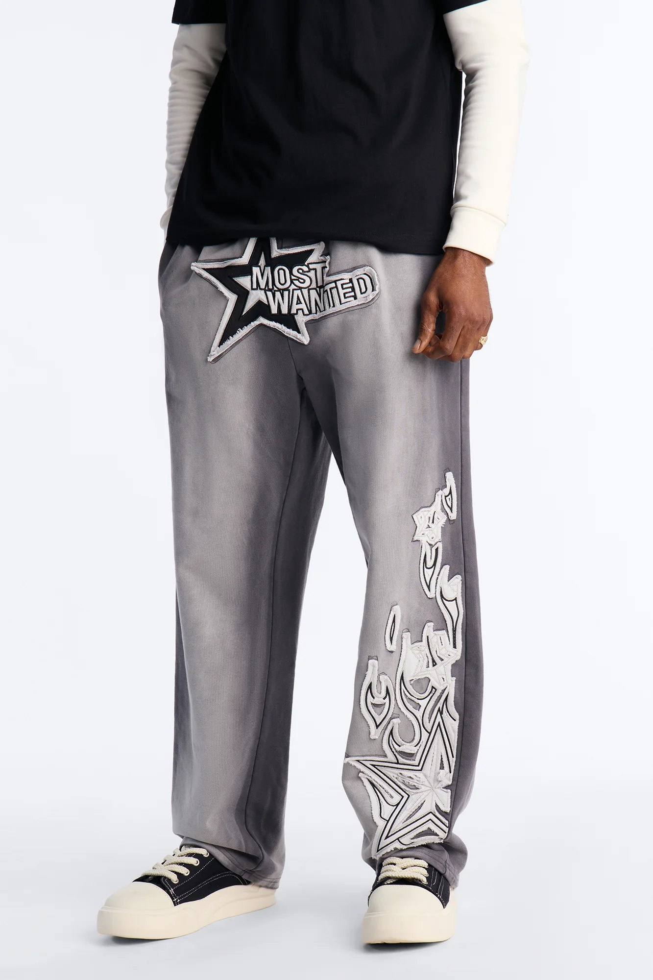 Most Wanted Star Patch Sweatpants - Black Wash