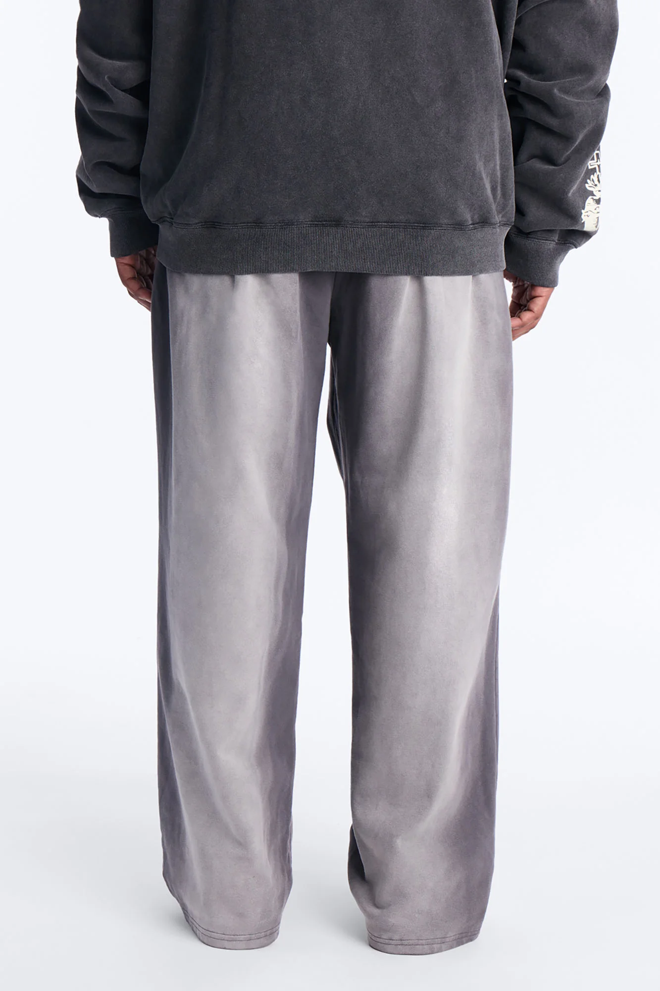 Most Wanted Star Patch Sweatpants - Black Wash - Image 11