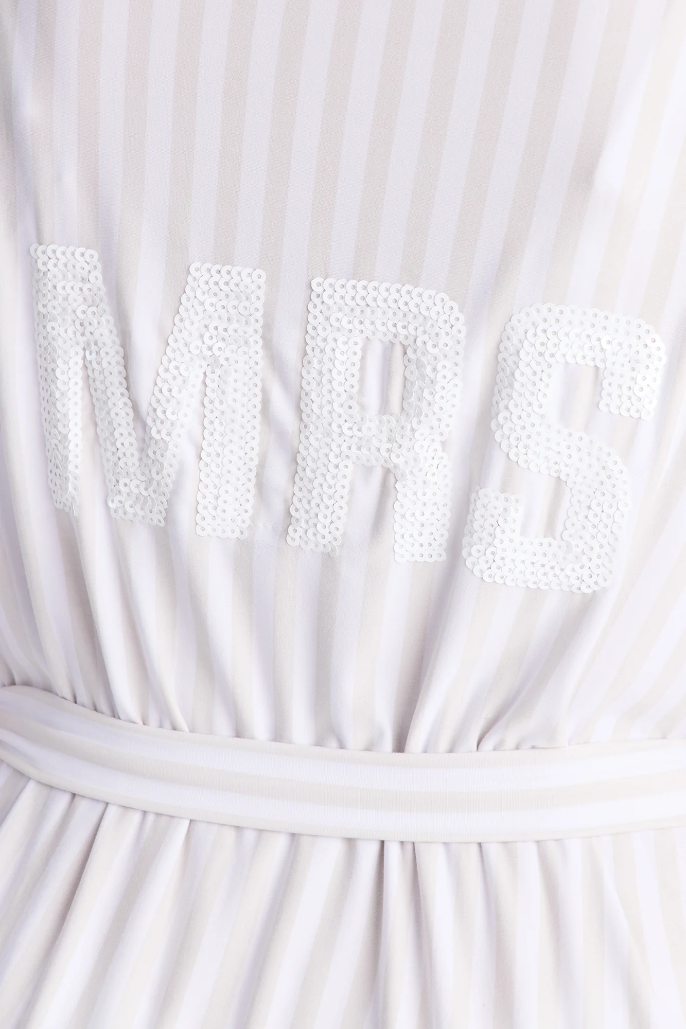 Mrs. Robe - White - Image 5
