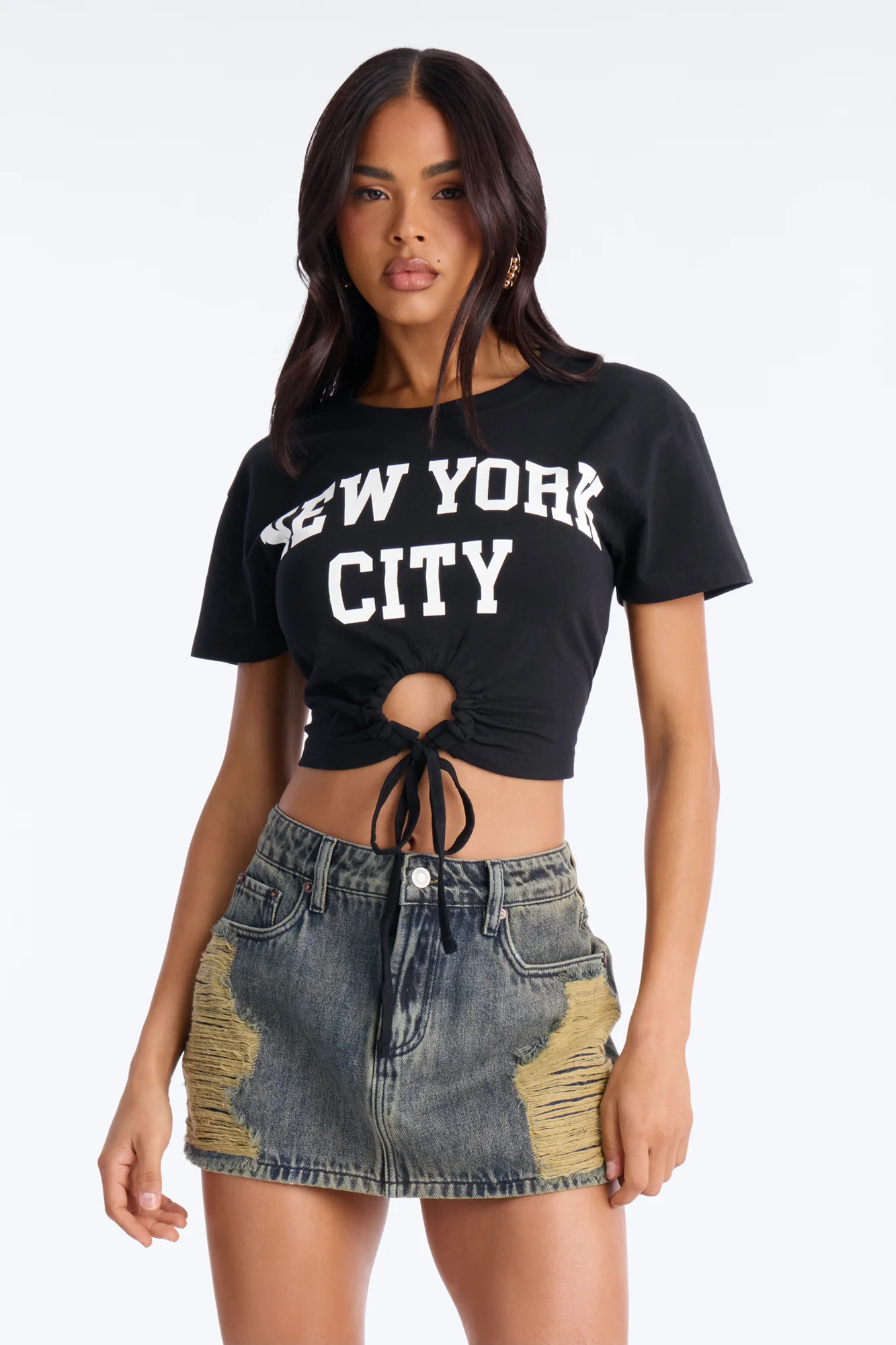 New York City Key Hole Cropped Tee - Black - Image 4