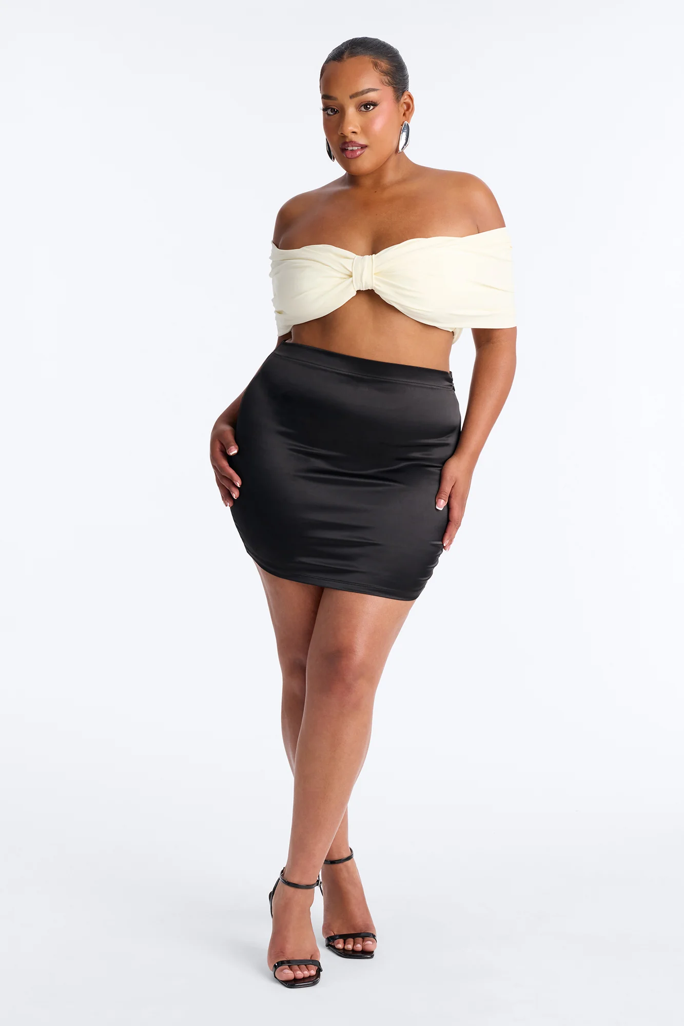 Nina Off Shoulder Ruched Crop Top - Cream - Image 6