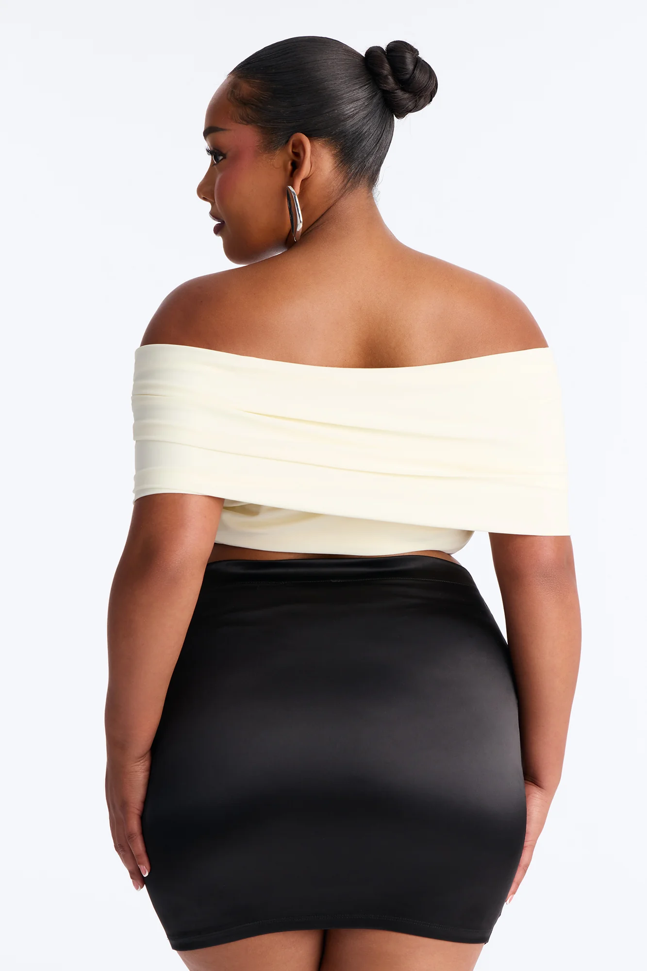 Nina Off Shoulder Ruched Crop Top - Cream - Image 8
