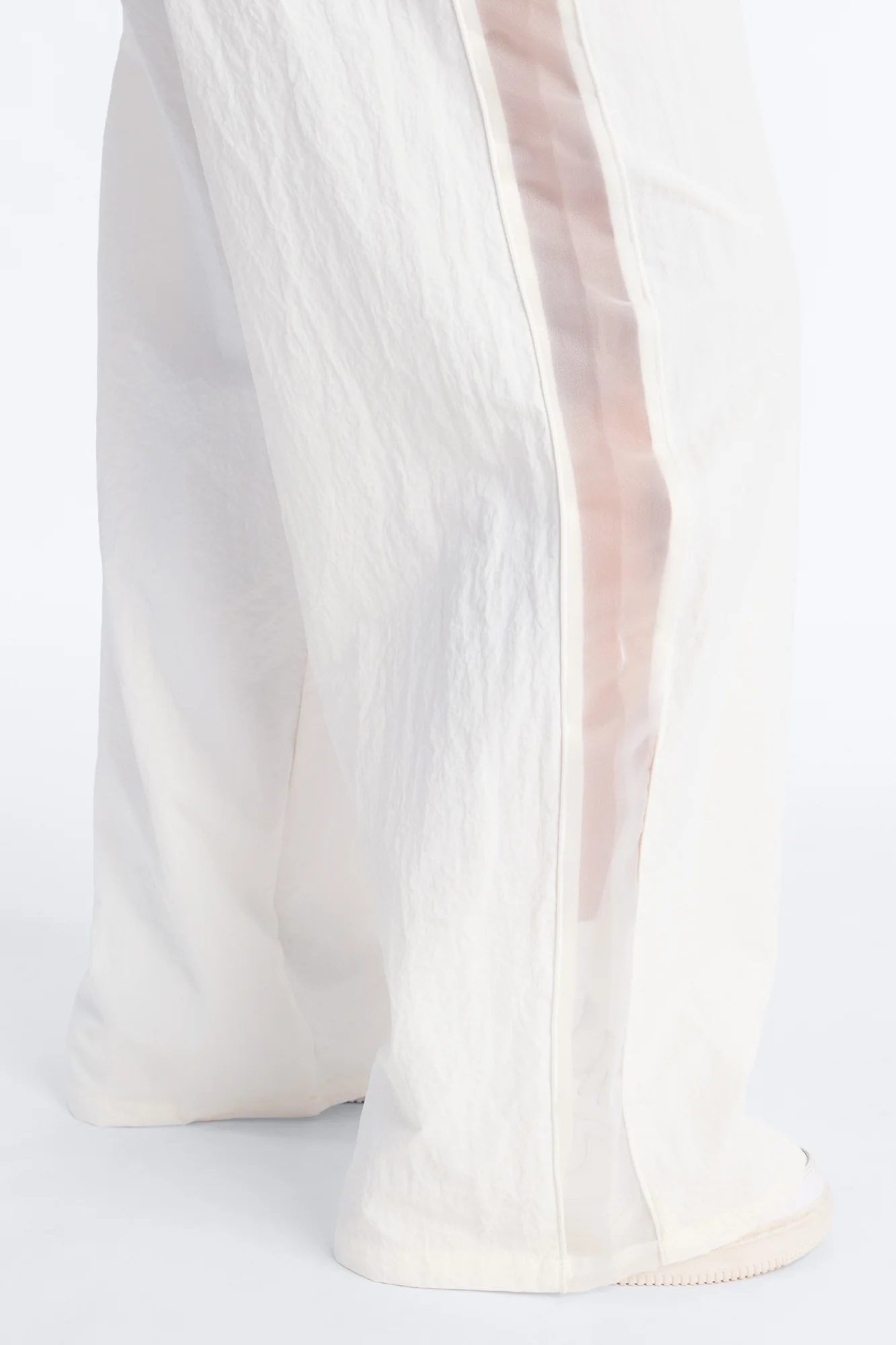 No Days Off Sheer Windbreaker Pant 33″ - White - Image 9