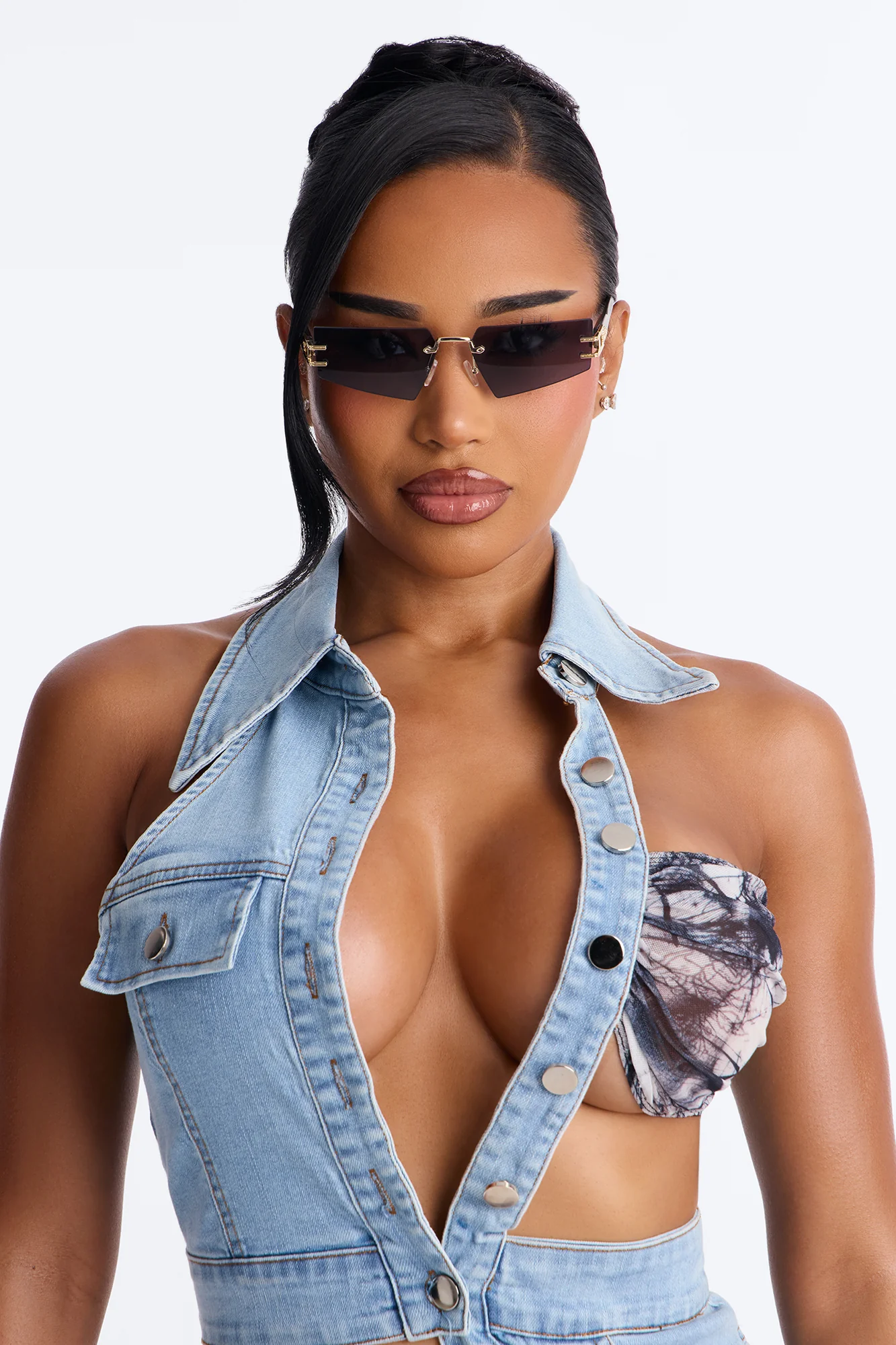 Nothing Compares Sunglasses - Black - Image 2