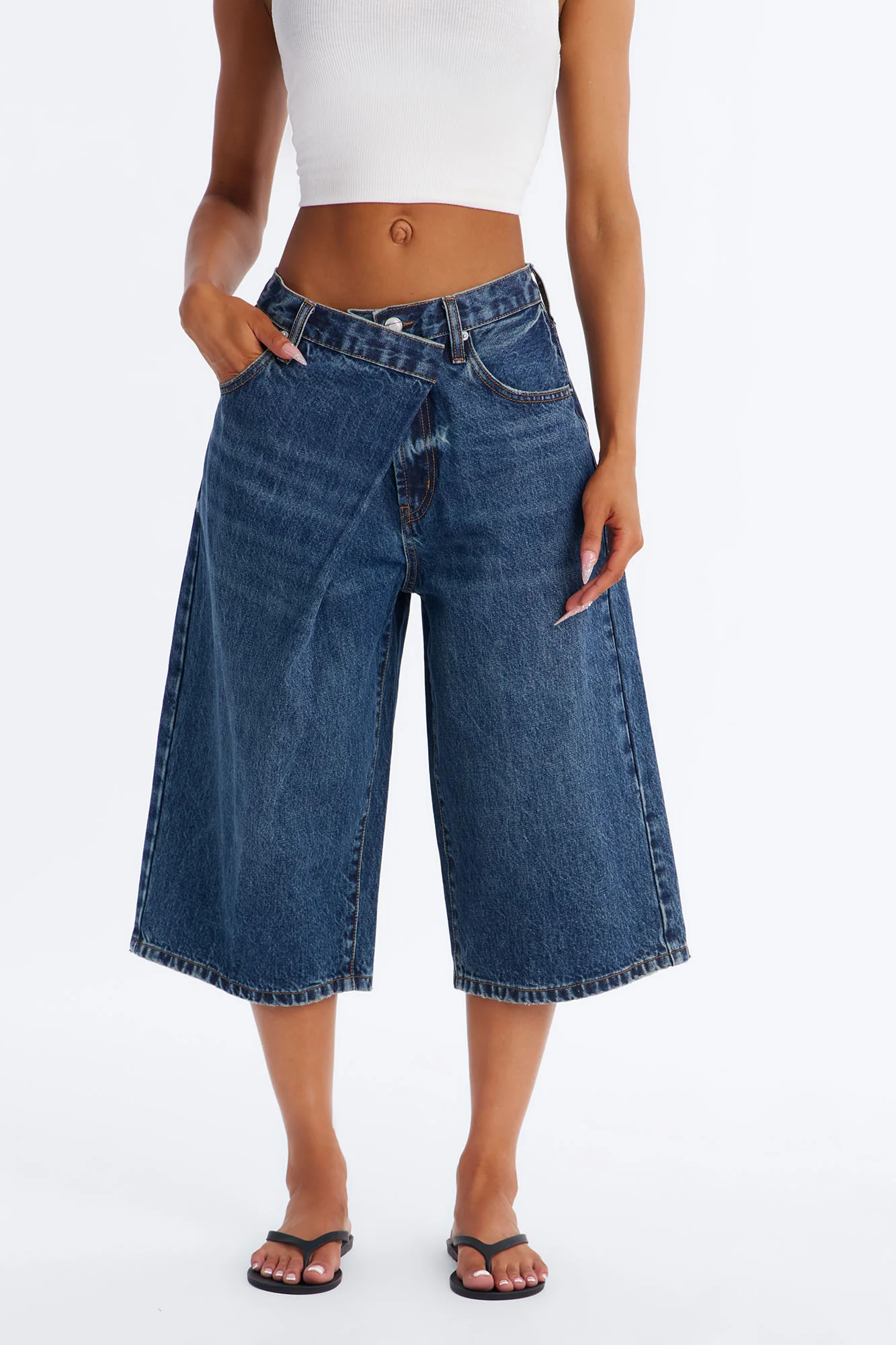Offset Crossover Denim Culotte Jeans - Dark Wash